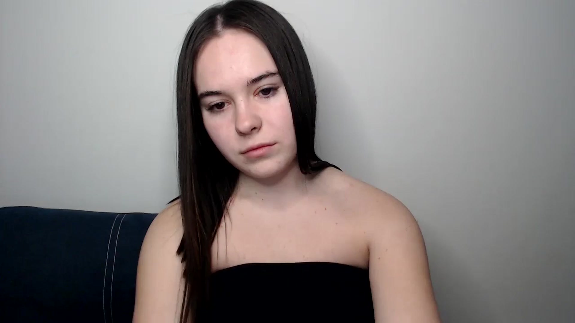 Gallery image thumbnail from Dreamies's myfreecams stream on, 03/19/2025, 16:34 image 10 of 20