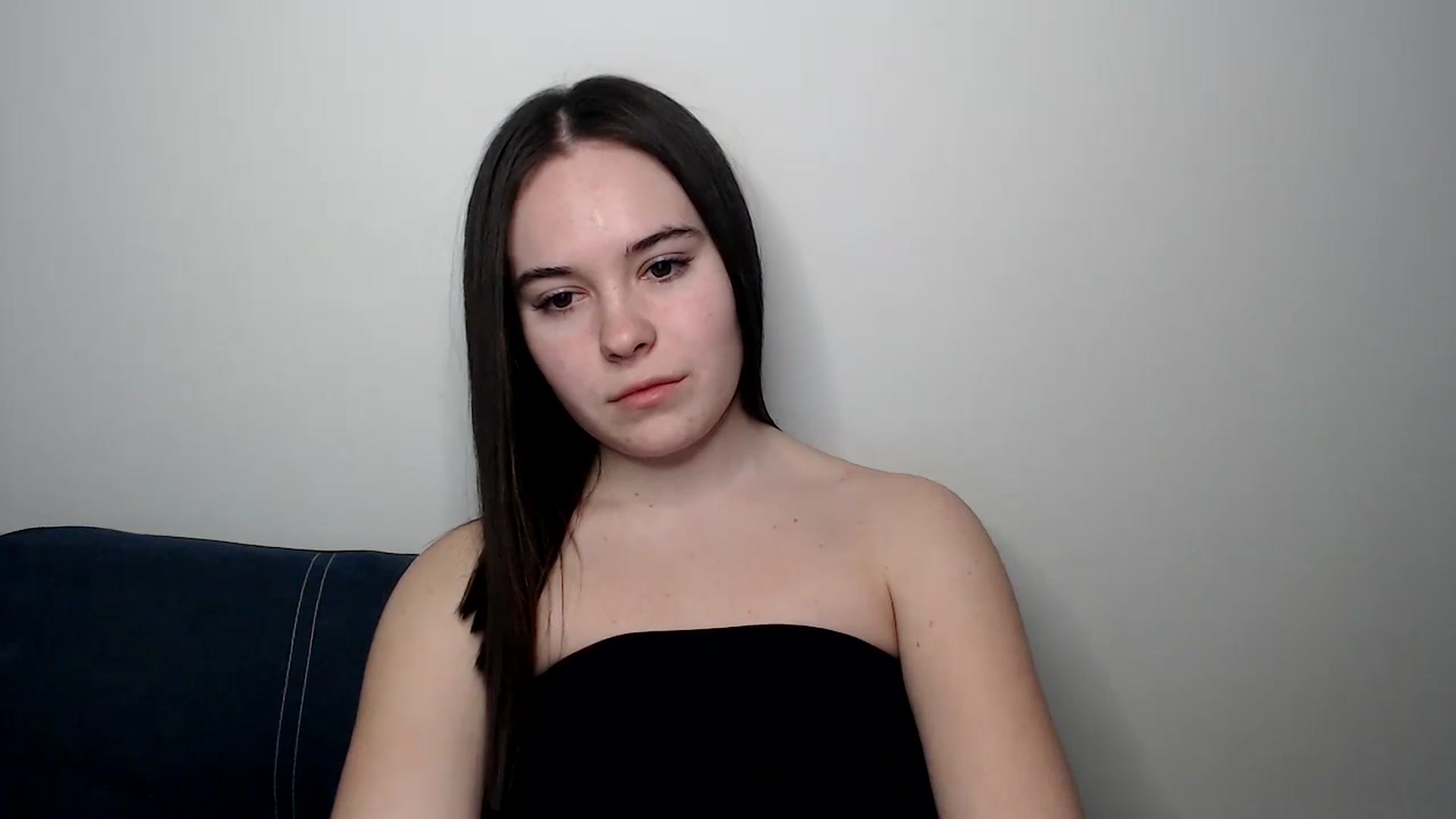 Gallery image thumbnail from Dreamies's myfreecams stream on, 03/19/2025, 16:34 image 14 of 20