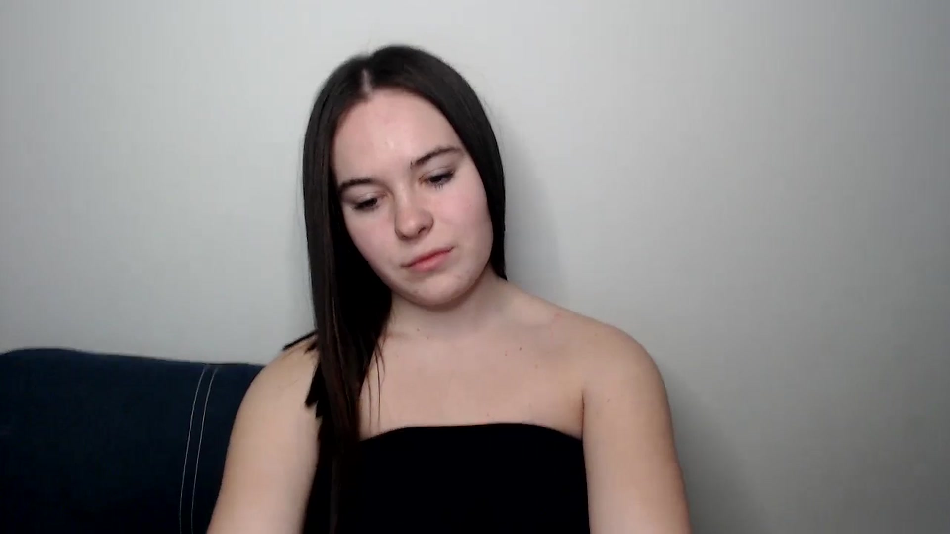 Gallery image thumbnail from Dreamies's myfreecams stream on, 03/19/2025, 16:34 image 7 of 20