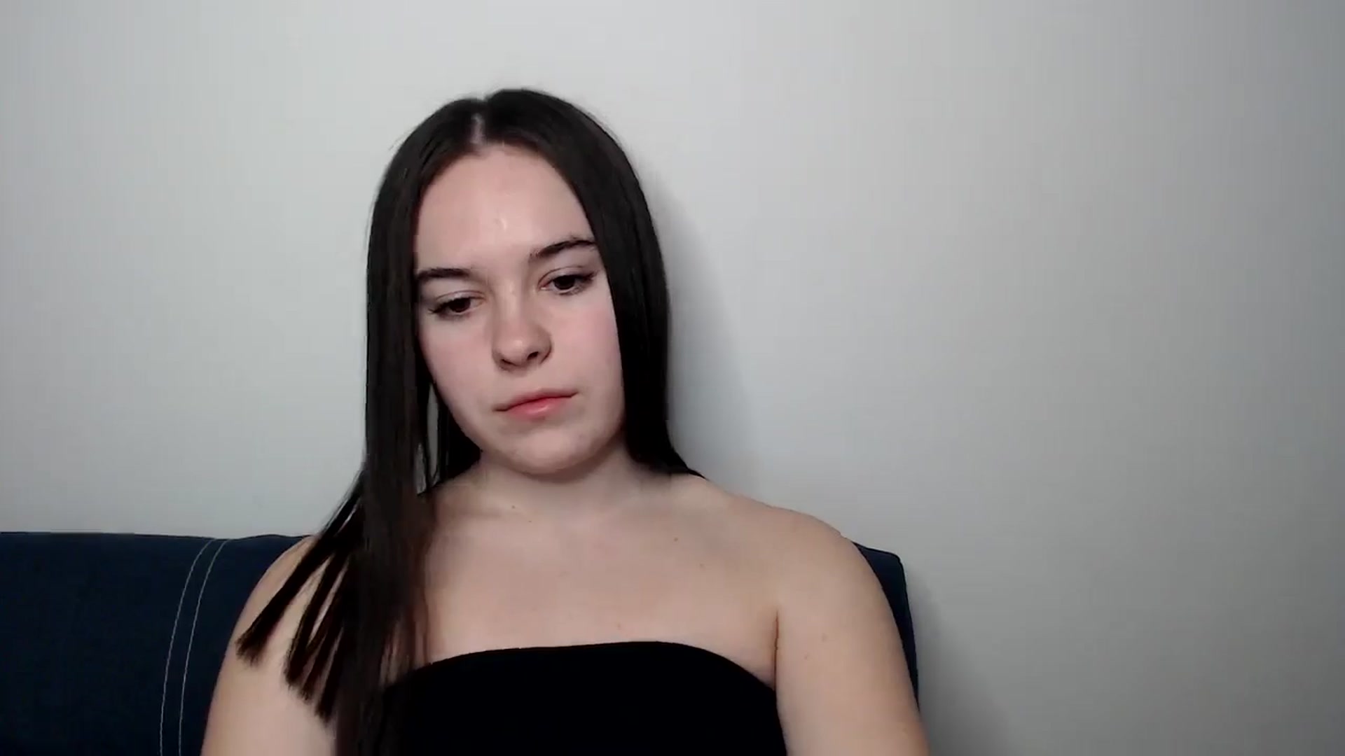 Gallery image thumbnail from Dreamies's myfreecams stream on, 03/19/2025, 18:07 image 11 of 20