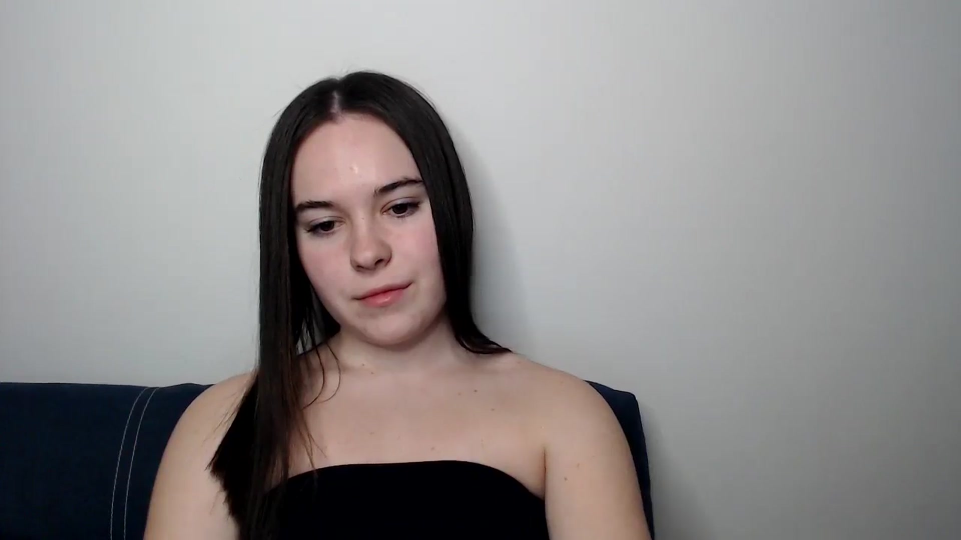 Gallery image thumbnail from Dreamies's myfreecams stream on, 03/19/2025, 18:07 image 13 of 20