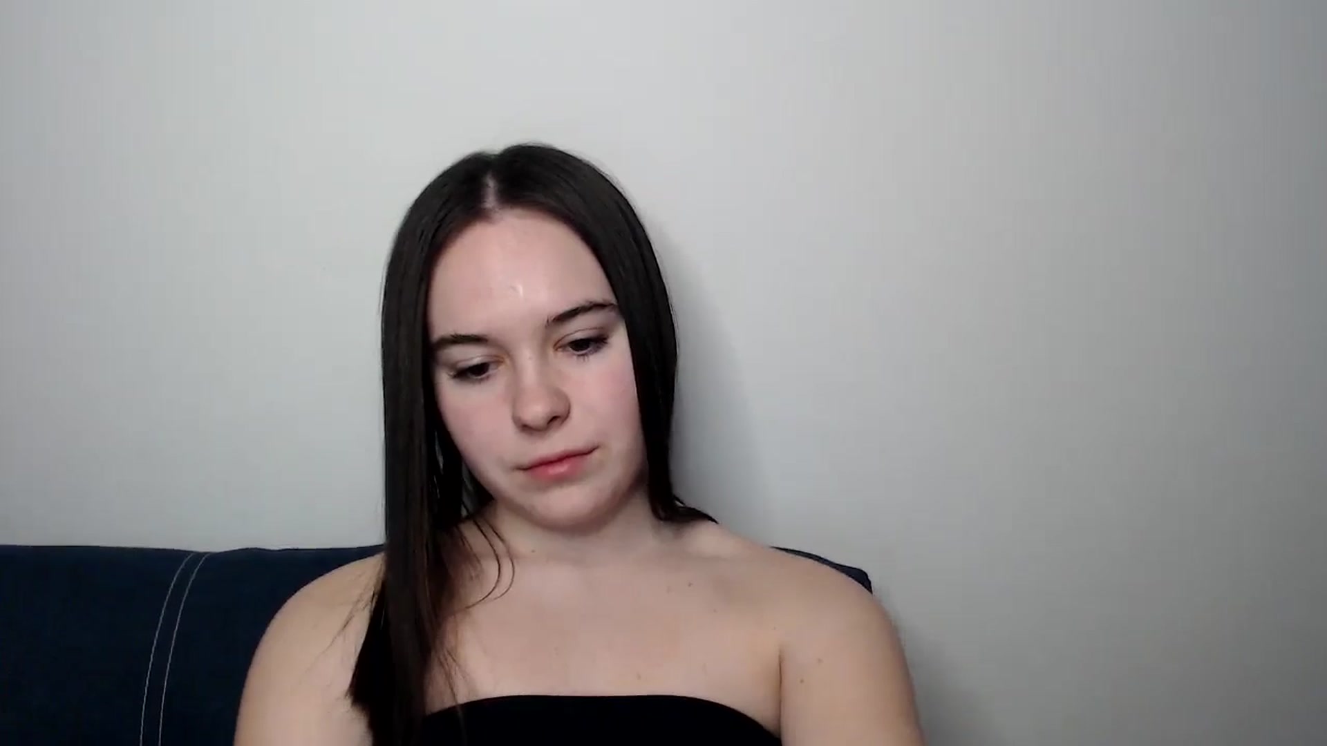 Gallery image thumbnail from Dreamies's myfreecams stream on, 03/19/2025, 18:07 image 14 of 20