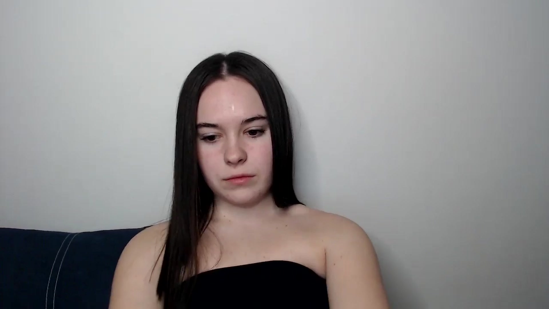 Gallery image thumbnail from Dreamies's myfreecams stream on, 03/19/2025, 18:07 image 3 of 20