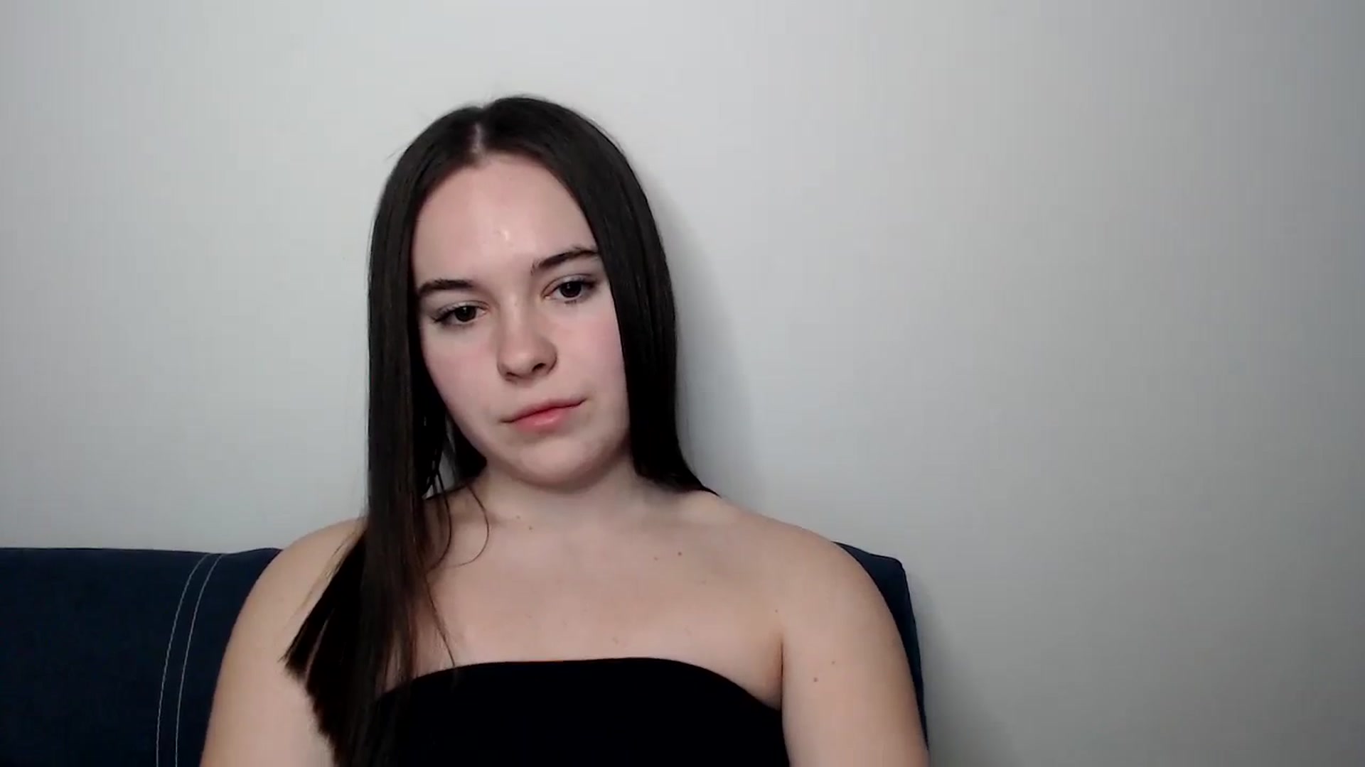 Gallery image thumbnail from Dreamies's myfreecams stream on, 03/19/2025, 18:07 image 12 of 20