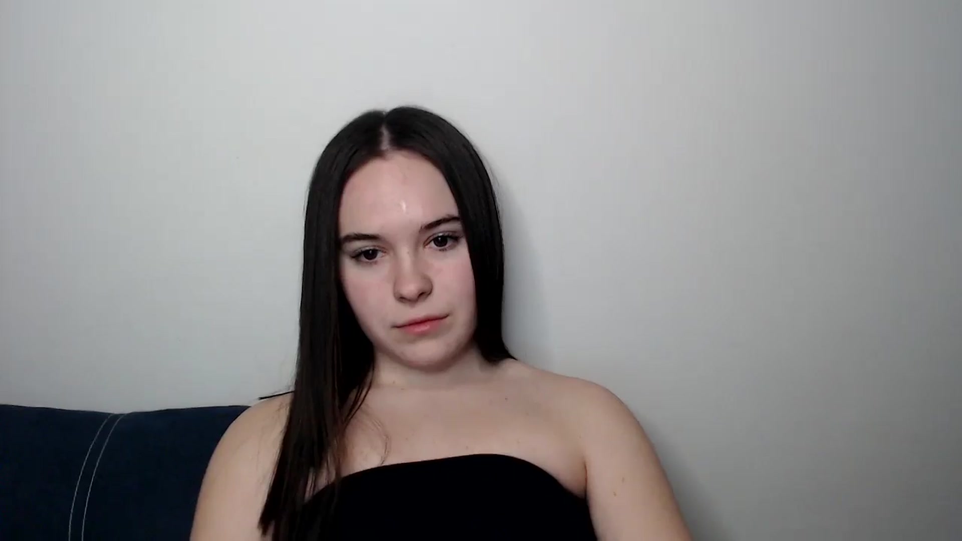 Gallery image thumbnail from Dreamies's myfreecams stream on, 03/19/2025, 18:07 image 2 of 20