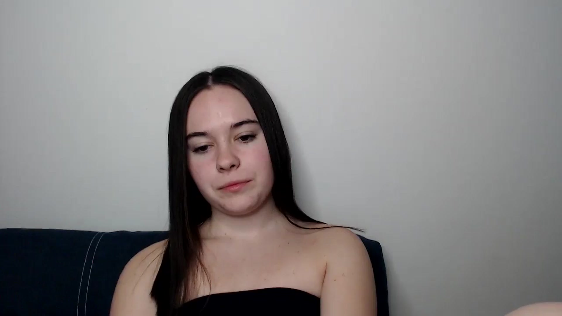 Gallery image thumbnail from Dreamies's myfreecams stream on, 03/19/2025, 18:25 image 16 of 20