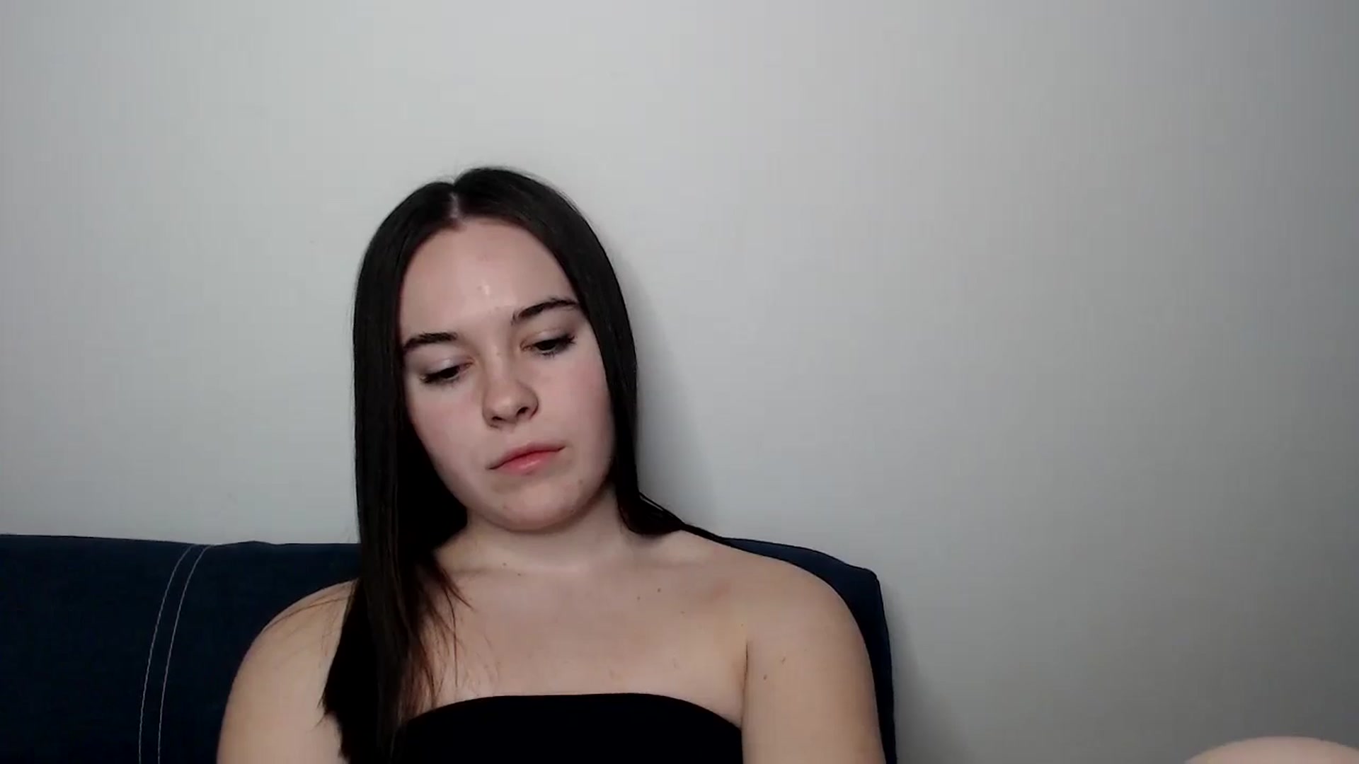 Gallery image thumbnail from Dreamies's myfreecams stream on, 03/19/2025, 18:25 image 6 of 20