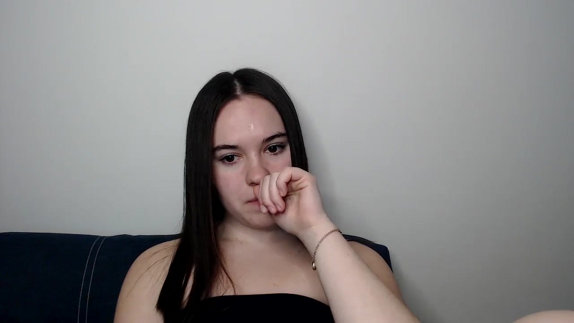 Gallery image thumbnail from Dreamies's myfreecams stream on, 03/19/2025, 18:25 image 17 of 20