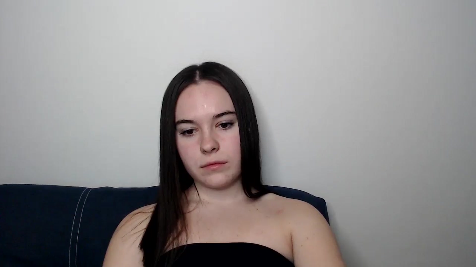Gallery image thumbnail from Dreamies's myfreecams stream on, 03/19/2025, 18:52 image 11 of 20