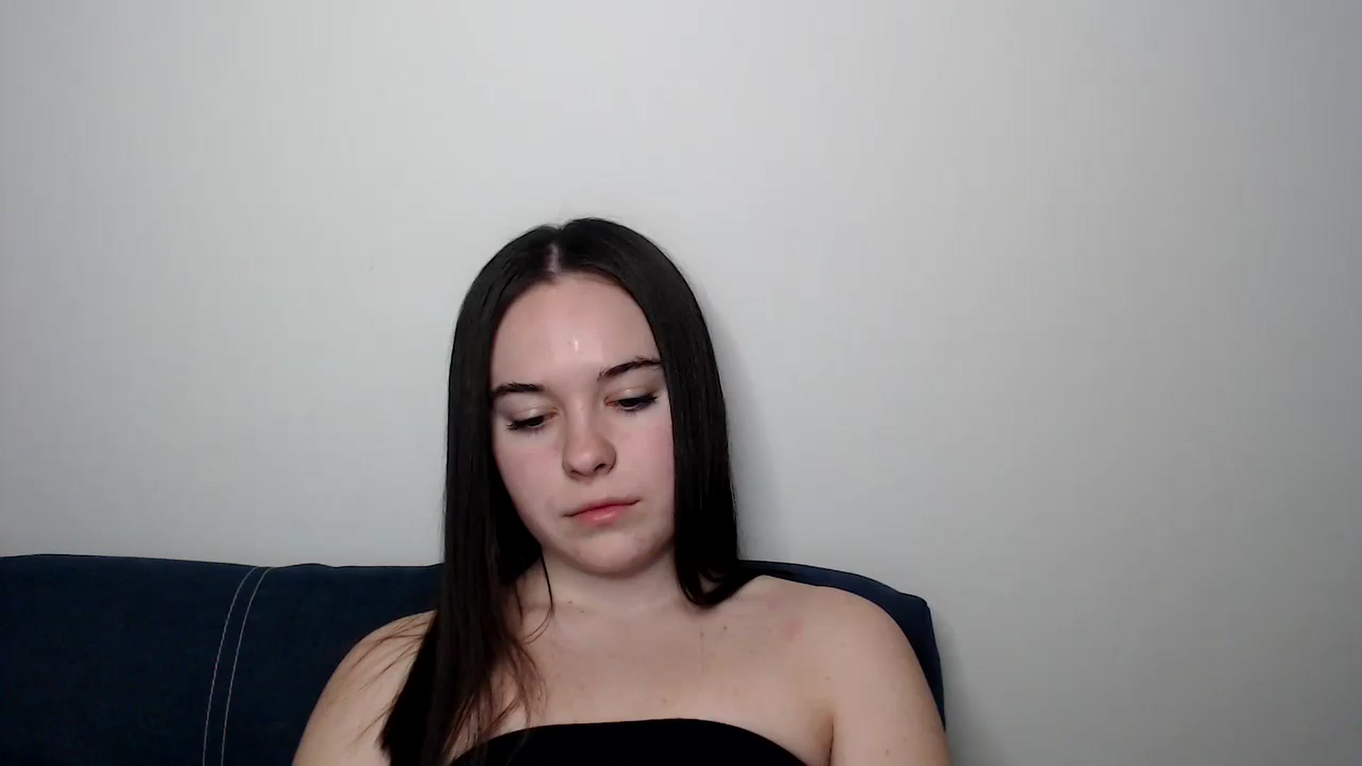 Gallery image thumbnail from Dreamies's myfreecams stream on, 03/19/2025, 18:52 image 12 of 20