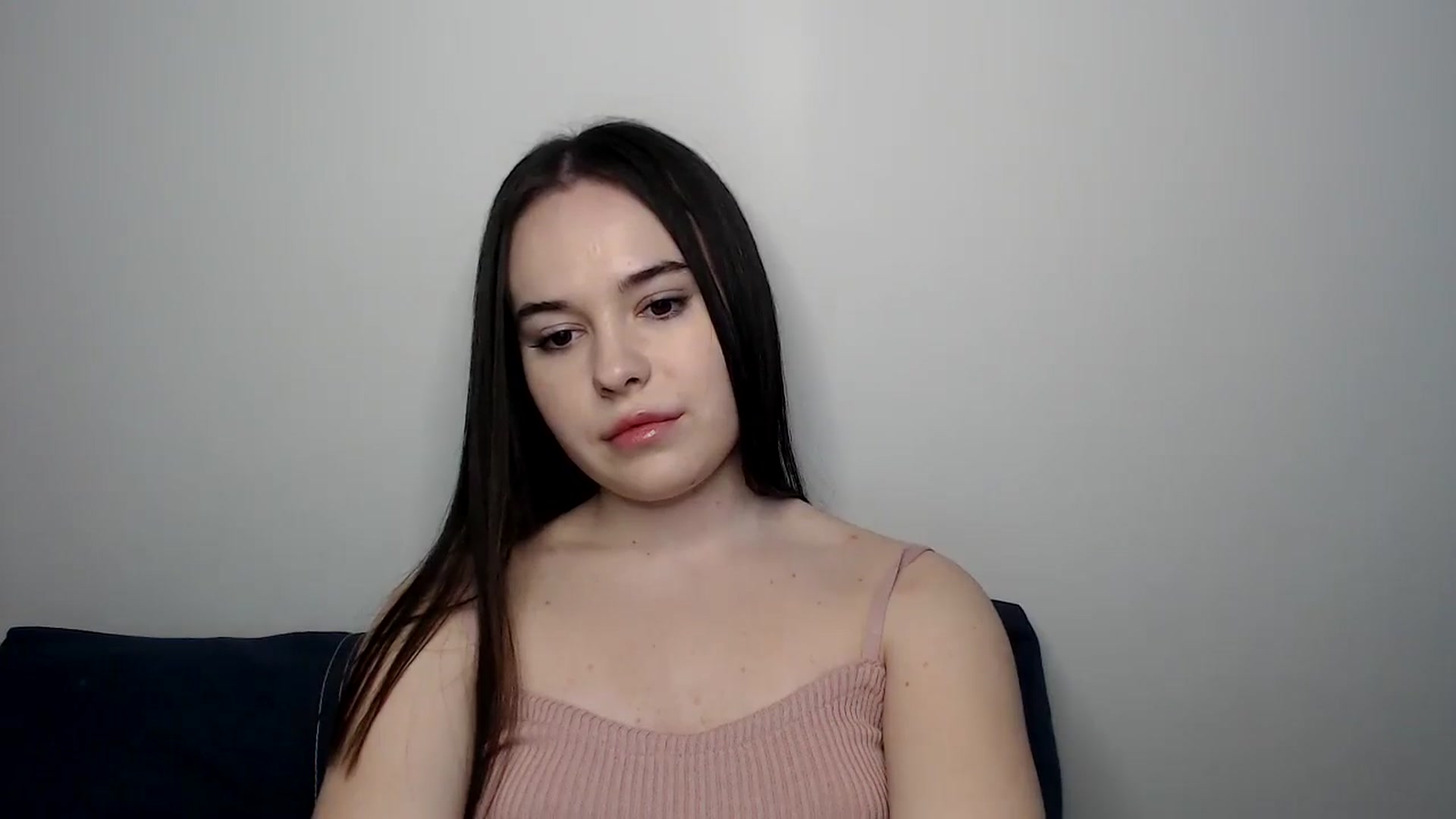 Gallery image thumbnail from Dreamies's myfreecams stream on, 03/26/2025, 15:53 image 8 of 20