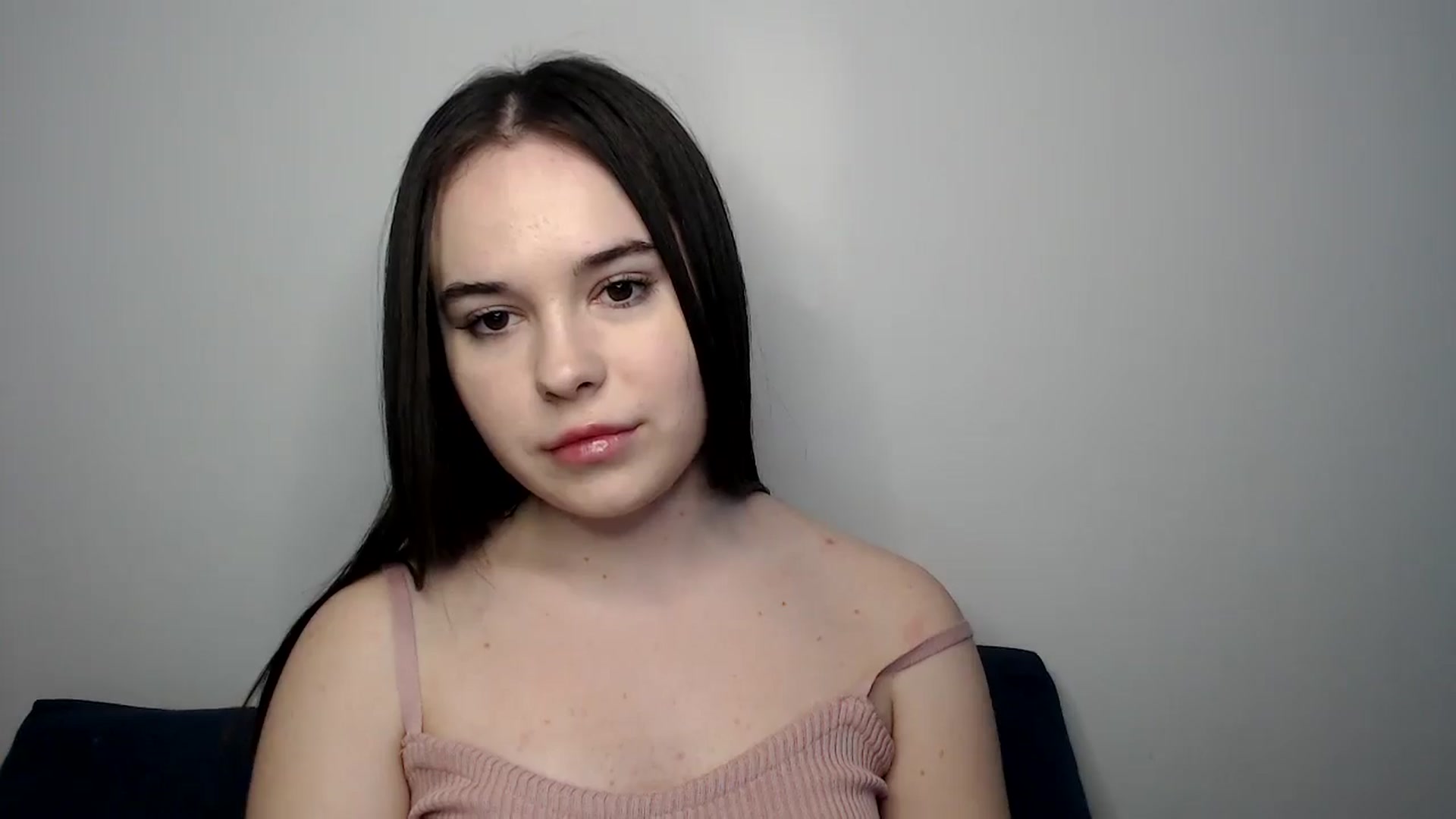 Gallery image thumbnail from Dreamies's myfreecams stream on, 03/26/2025, 15:53 image 3 of 20