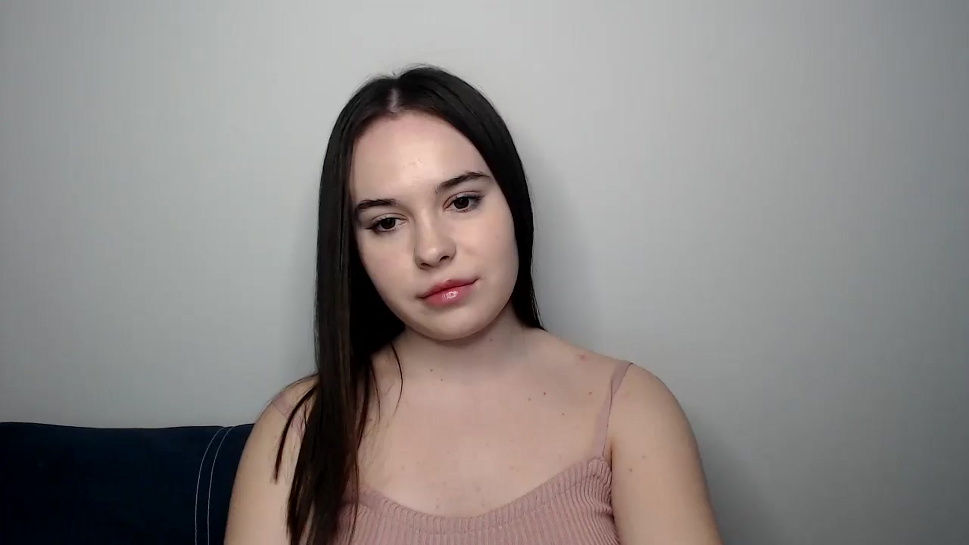 Gallery image thumbnail from Dreamies's myfreecams stream on, 03/26/2025, 15:53 image 17 of 20