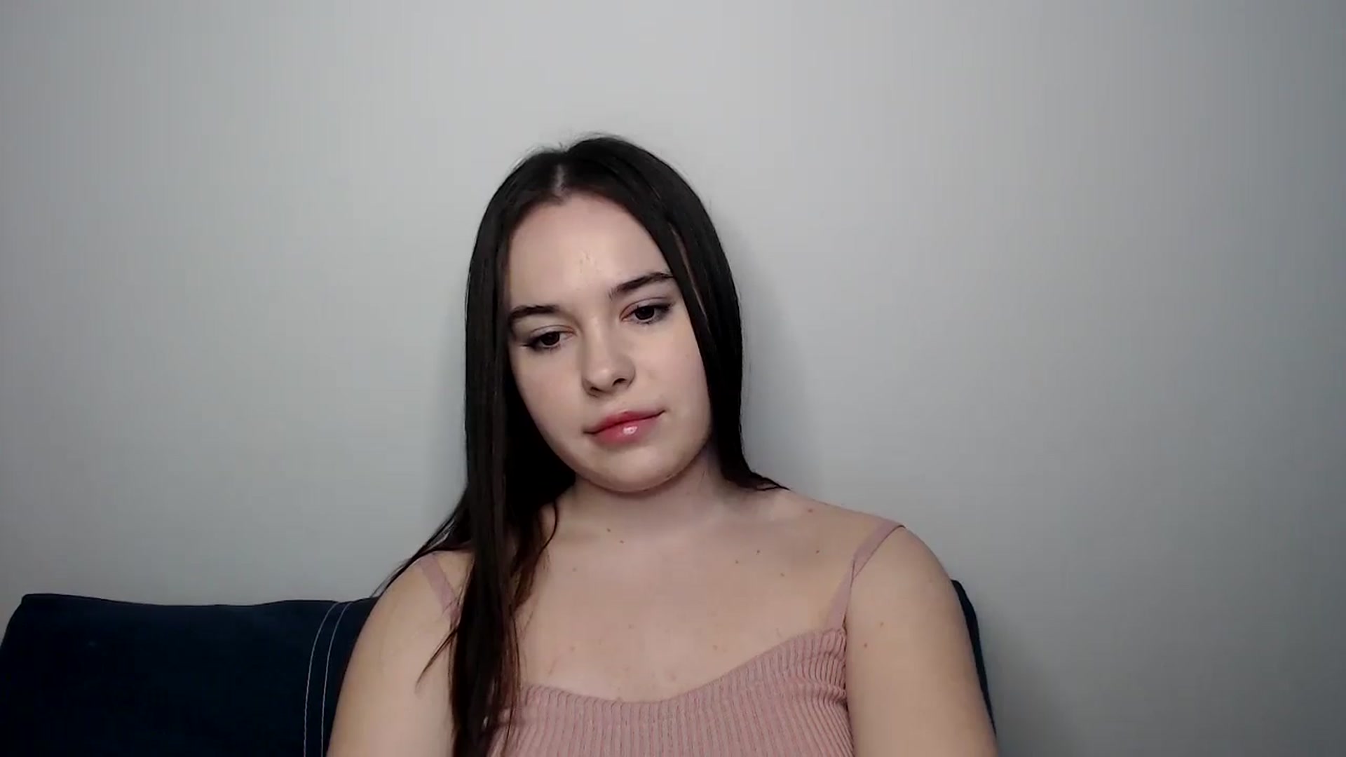 Gallery image thumbnail from Dreamies's myfreecams stream on, 03/26/2025, 15:53 image 14 of 20