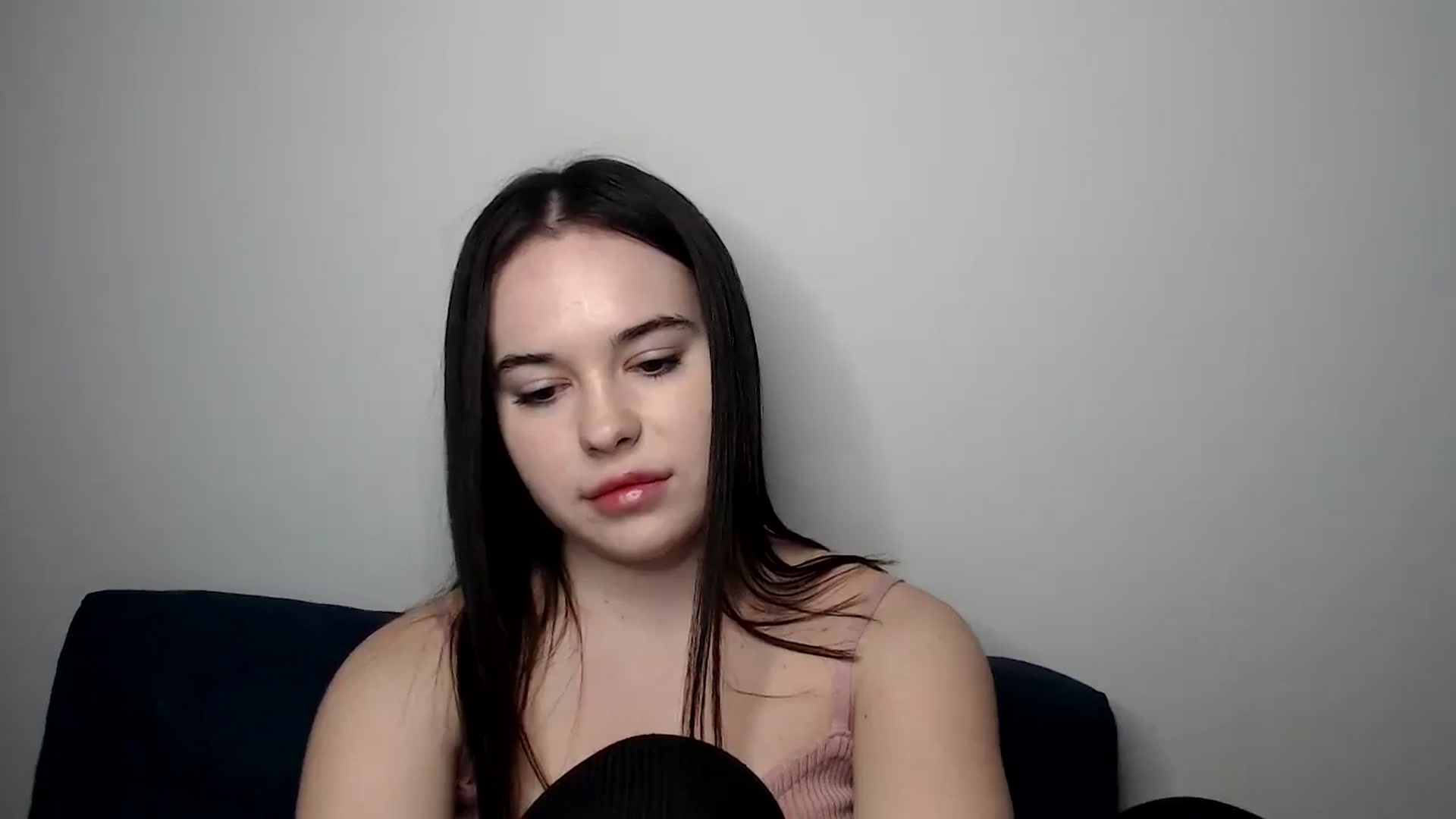 Gallery image thumbnail from Dreamies's myfreecams stream on, 03/26/2025, 18:47 image 16 of 20