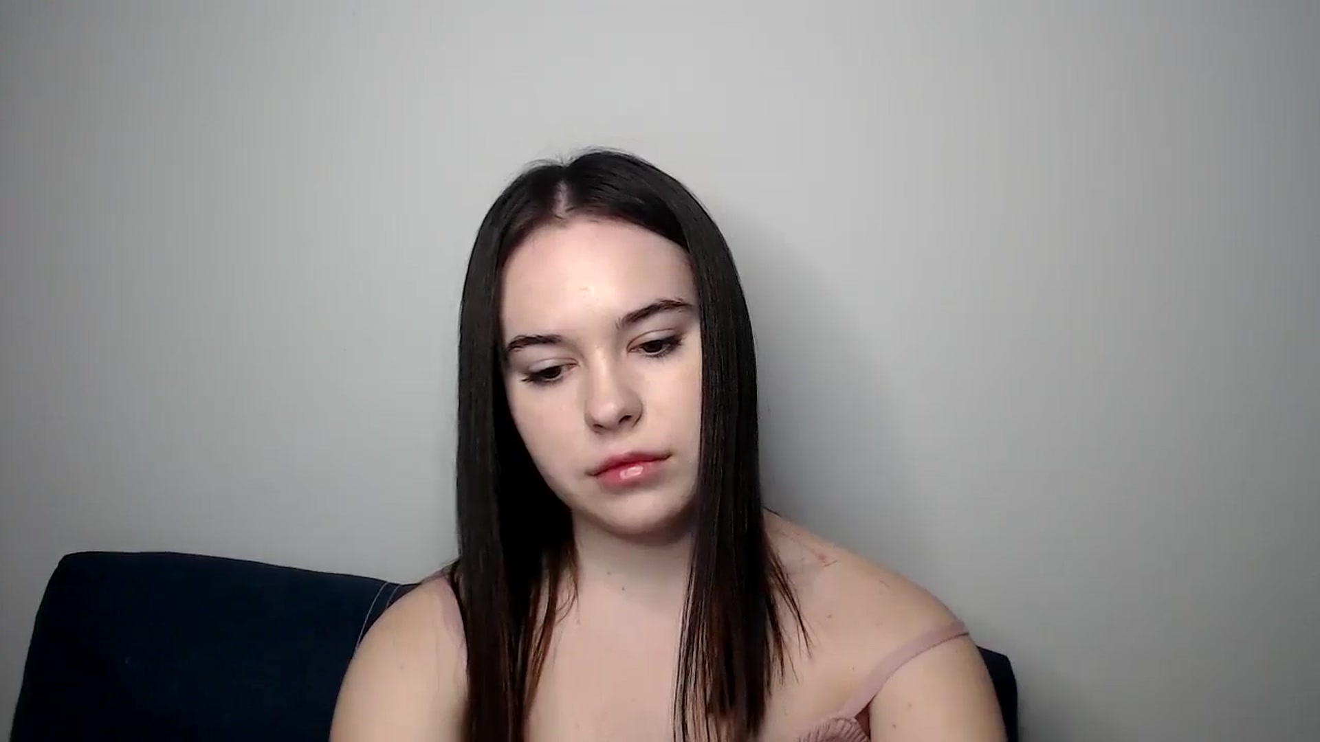 Gallery image thumbnail from Dreamies's myfreecams stream on, 03/26/2025, 18:47 image 8 of 20