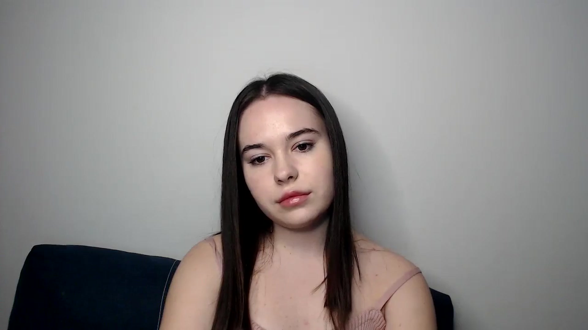 Gallery image thumbnail from Dreamies's myfreecams stream on, 03/26/2025, 18:47 image 3 of 20