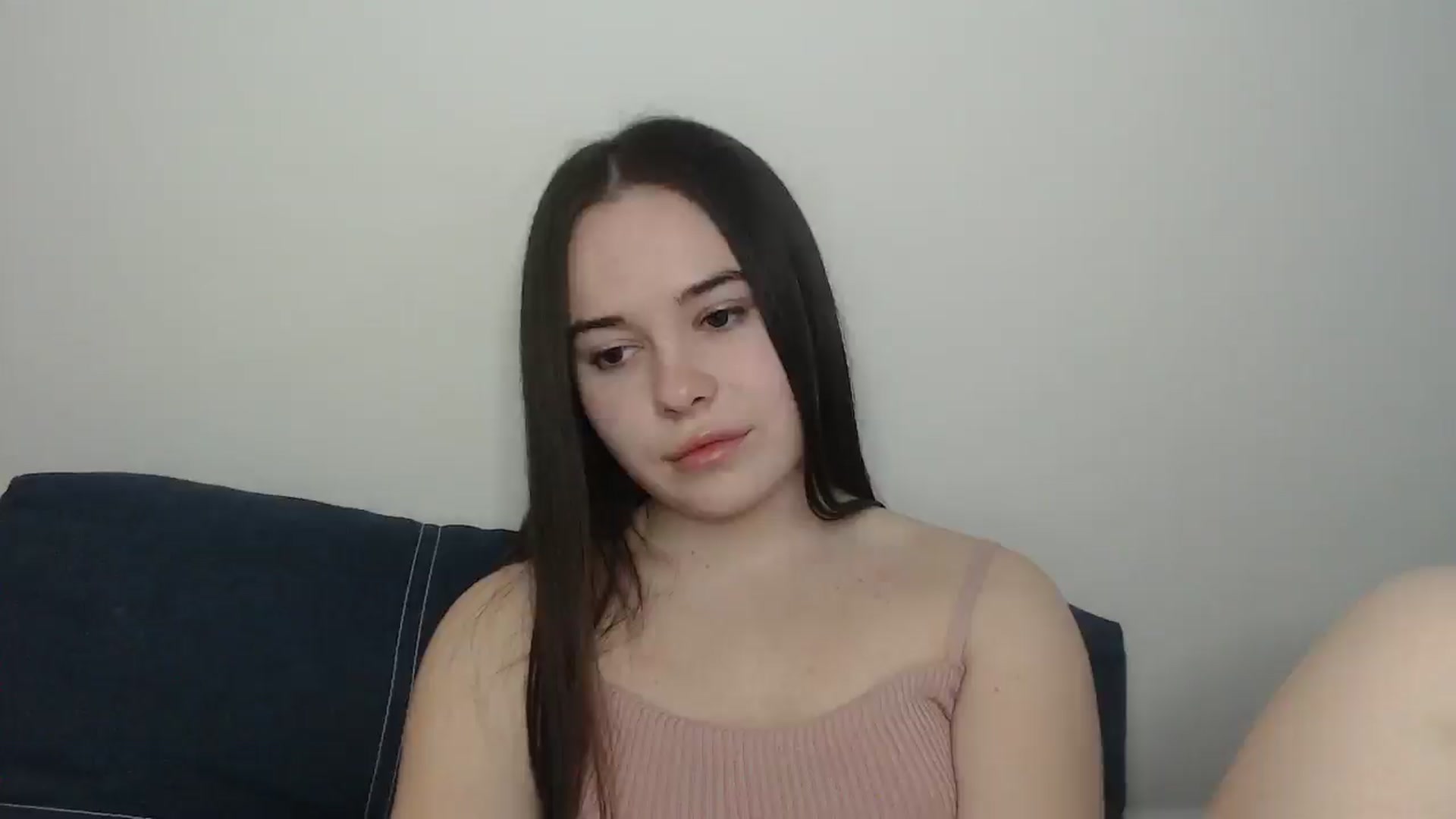 Gallery image thumbnail from Dreamies's myfreecams stream on, 04/21/2025, 15:36 image 14 of 20