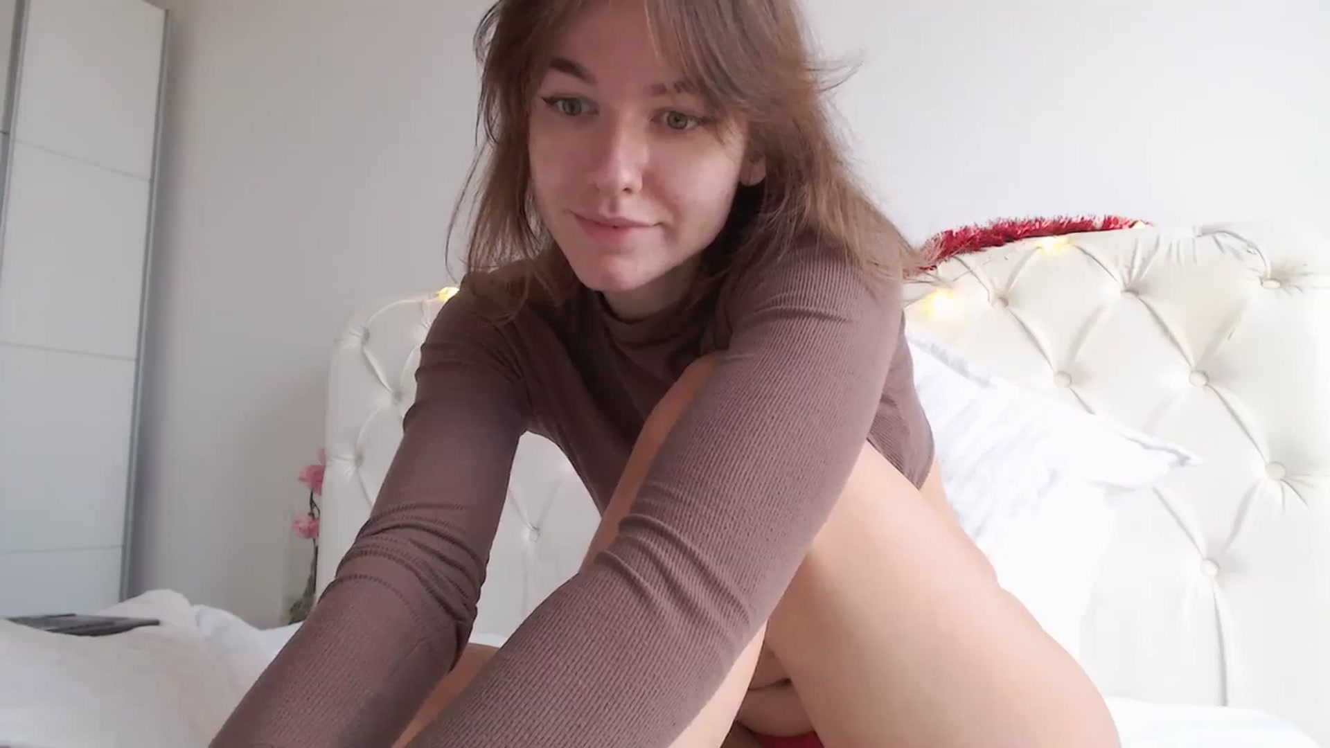 Gallery image thumbnail from Dreamloverrr's myfreecams stream on, 11/27/2023, 14:51 image 3 of 20
