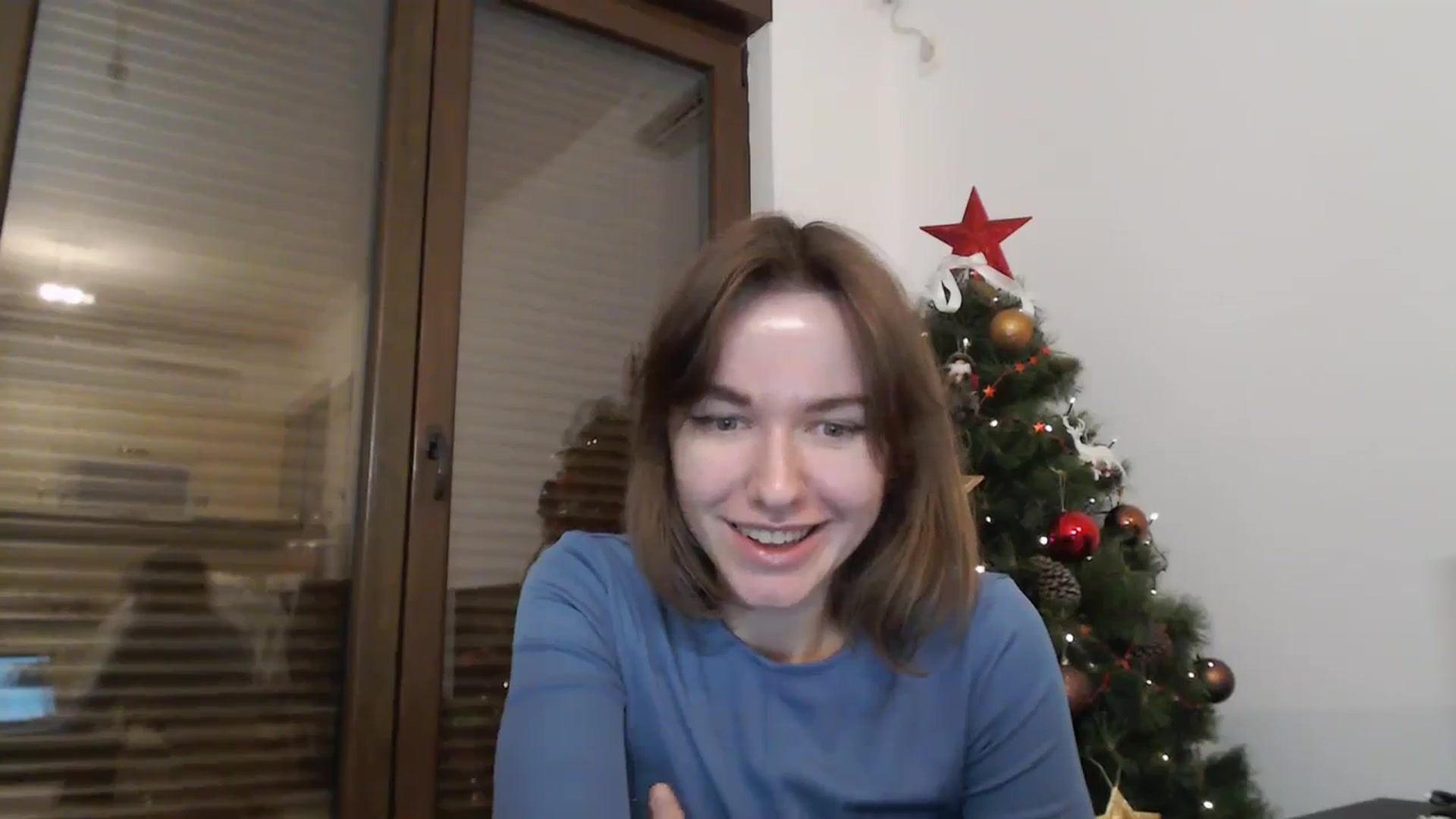Gallery image thumbnail from Dreamloverrr's myfreecams stream on, 12/07/2023, 14:17 image 8 of 20