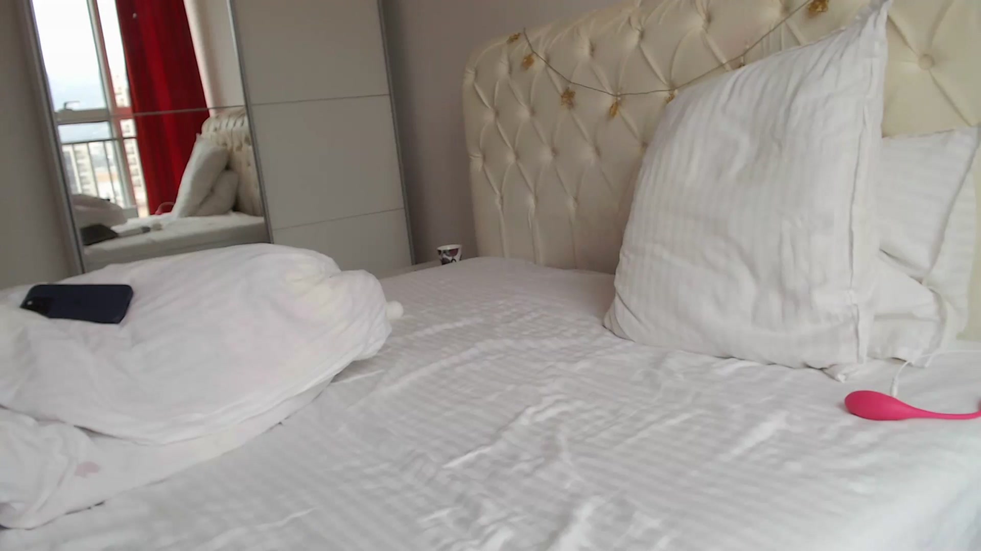 Gallery image thumbnail from Dreamloverrr's myfreecams stream on, 02/04/2024, 13:32 image 14 of 20