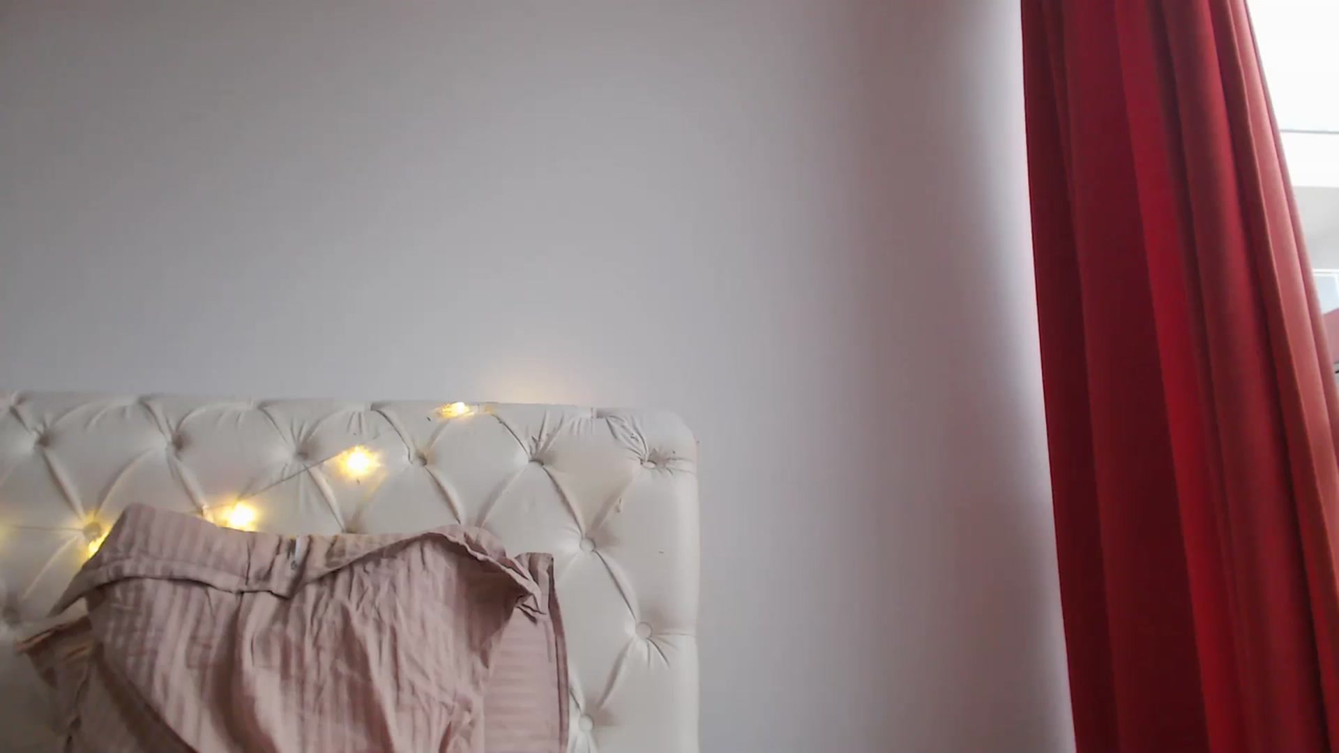 Gallery image thumbnail from Dreamloverrr's myfreecams stream on, 02/10/2024, 13:07 image 20 of 20
