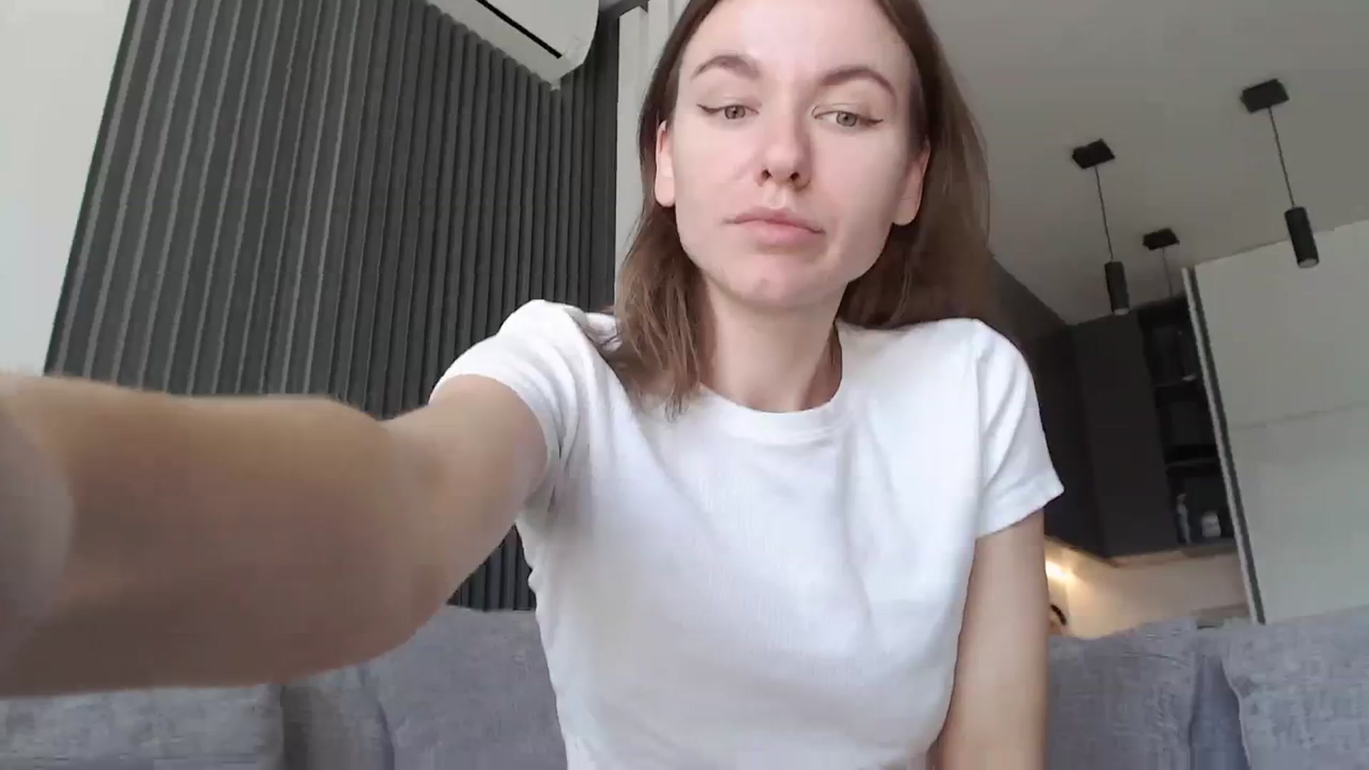 Gallery image thumbnail from Dreamloverrr's myfreecams stream on, 03/29/2024, 11:45 image 7 of 20