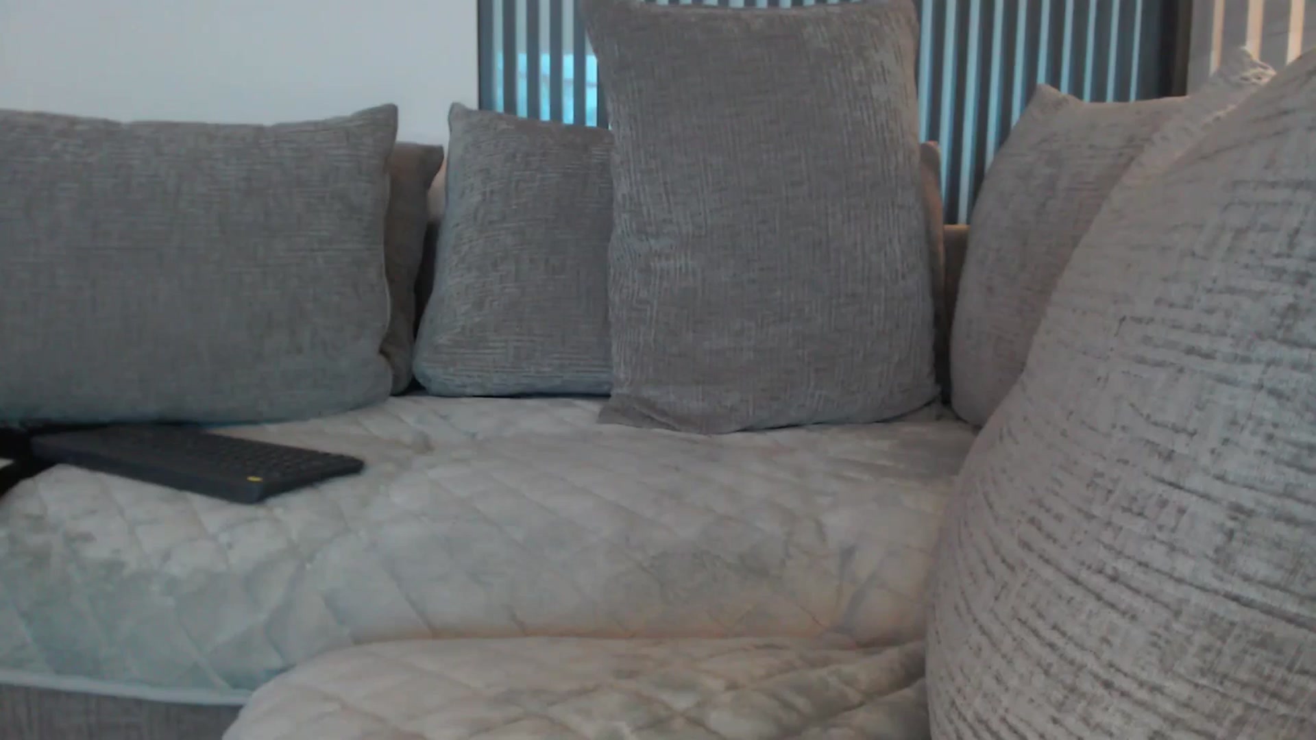 Gallery image thumbnail from Dreamloverrr's myfreecams stream on, 04/27/2024, 18:11 image 13 of 20