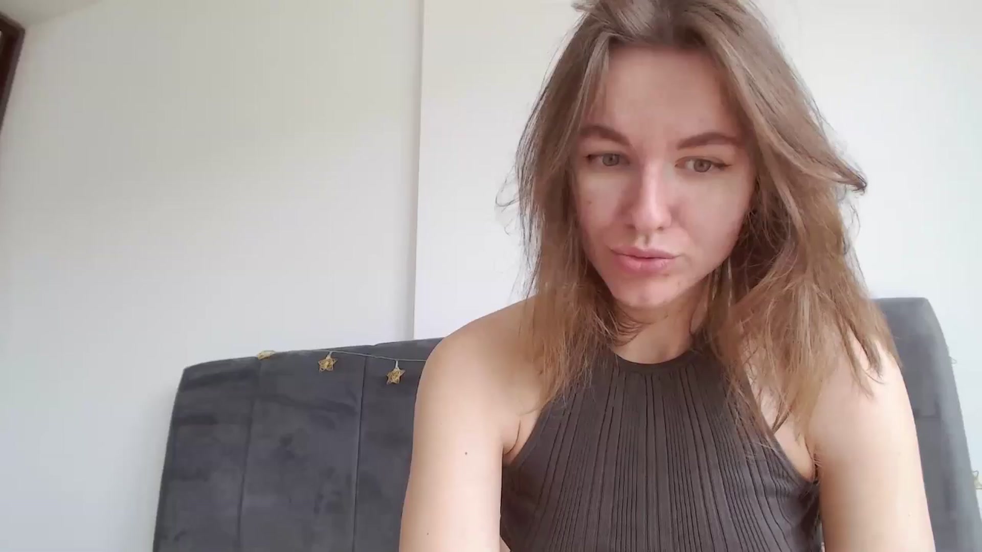 Gallery image thumbnail from Dreamloverrr's myfreecams stream on, 05/09/2024, 13:14 image 1 of 20