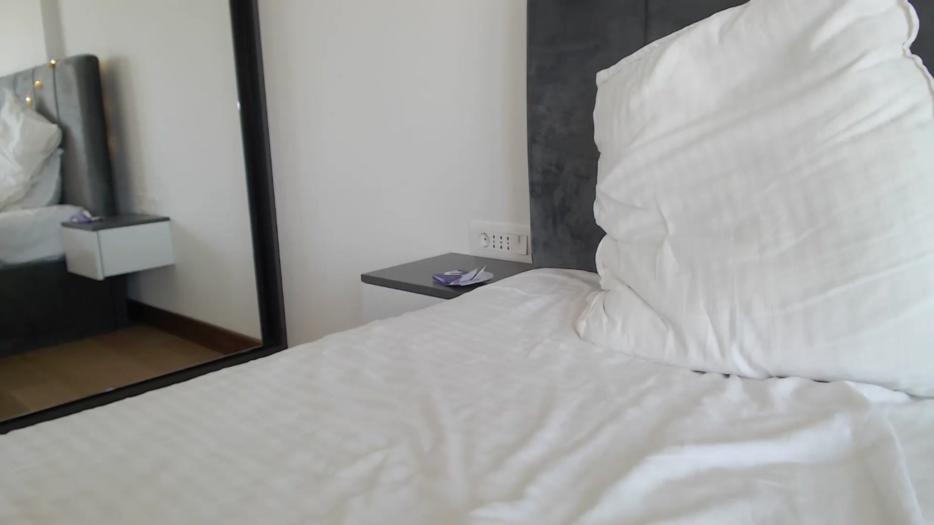 Gallery image thumbnail from Dreamloverrr's myfreecams stream on, 05/29/2024, 13:13 image 9 of 20