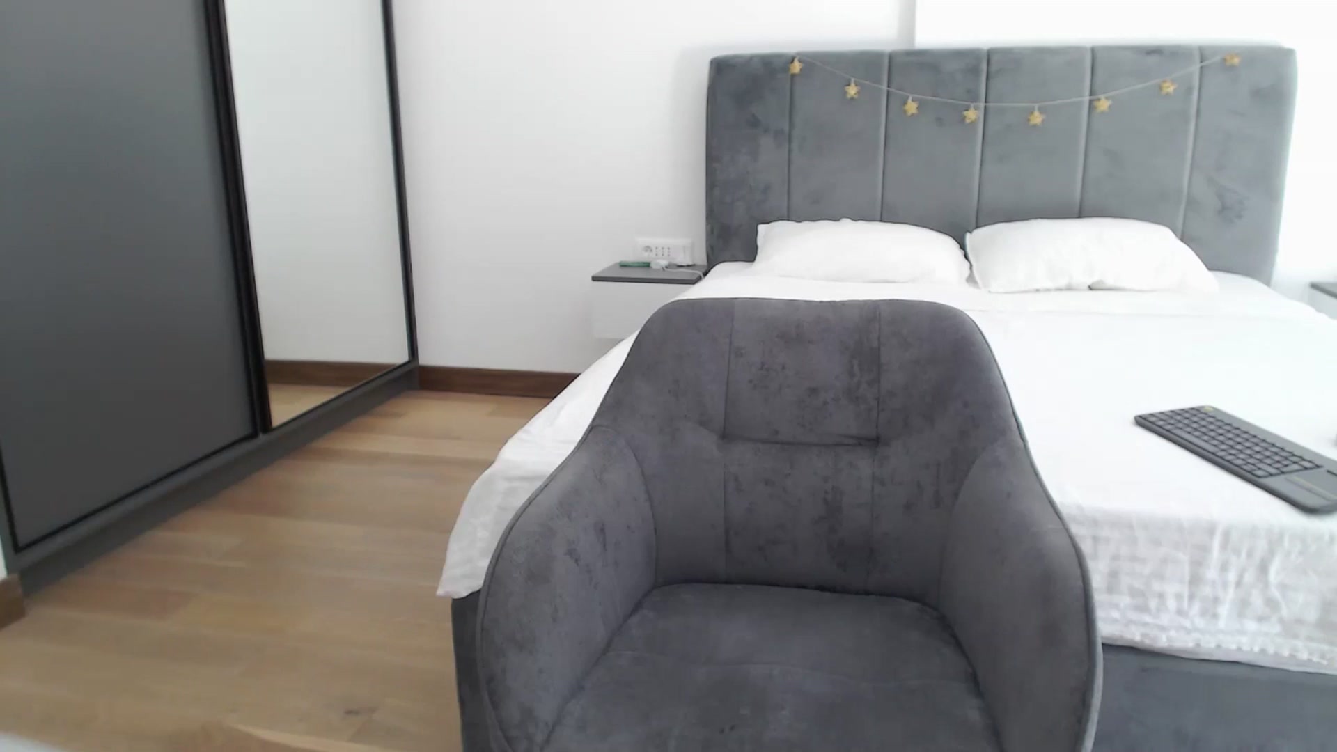 Gallery image thumbnail from Dreamloverrr's myfreecams stream on, 06/05/2024, 09:47 image 7 of 20