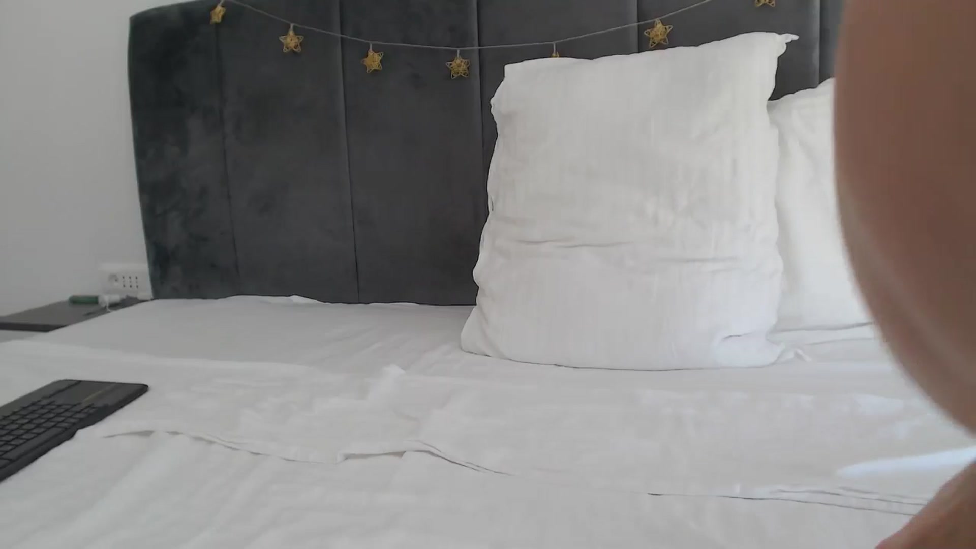 Gallery image thumbnail from Dreamloverrr's myfreecams stream on, 06/05/2024, 11:31 image 10 of 20