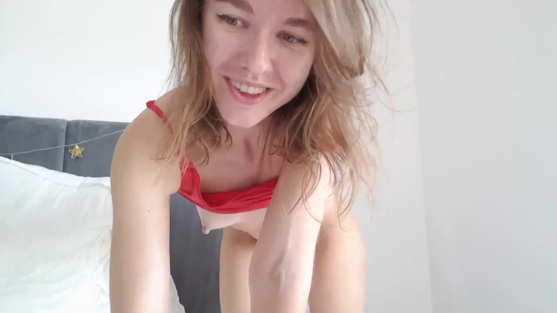 Gallery image thumbnail from Dreamloverrr's myfreecams stream on, 06/23/2024, 13:49 image 19 of 20