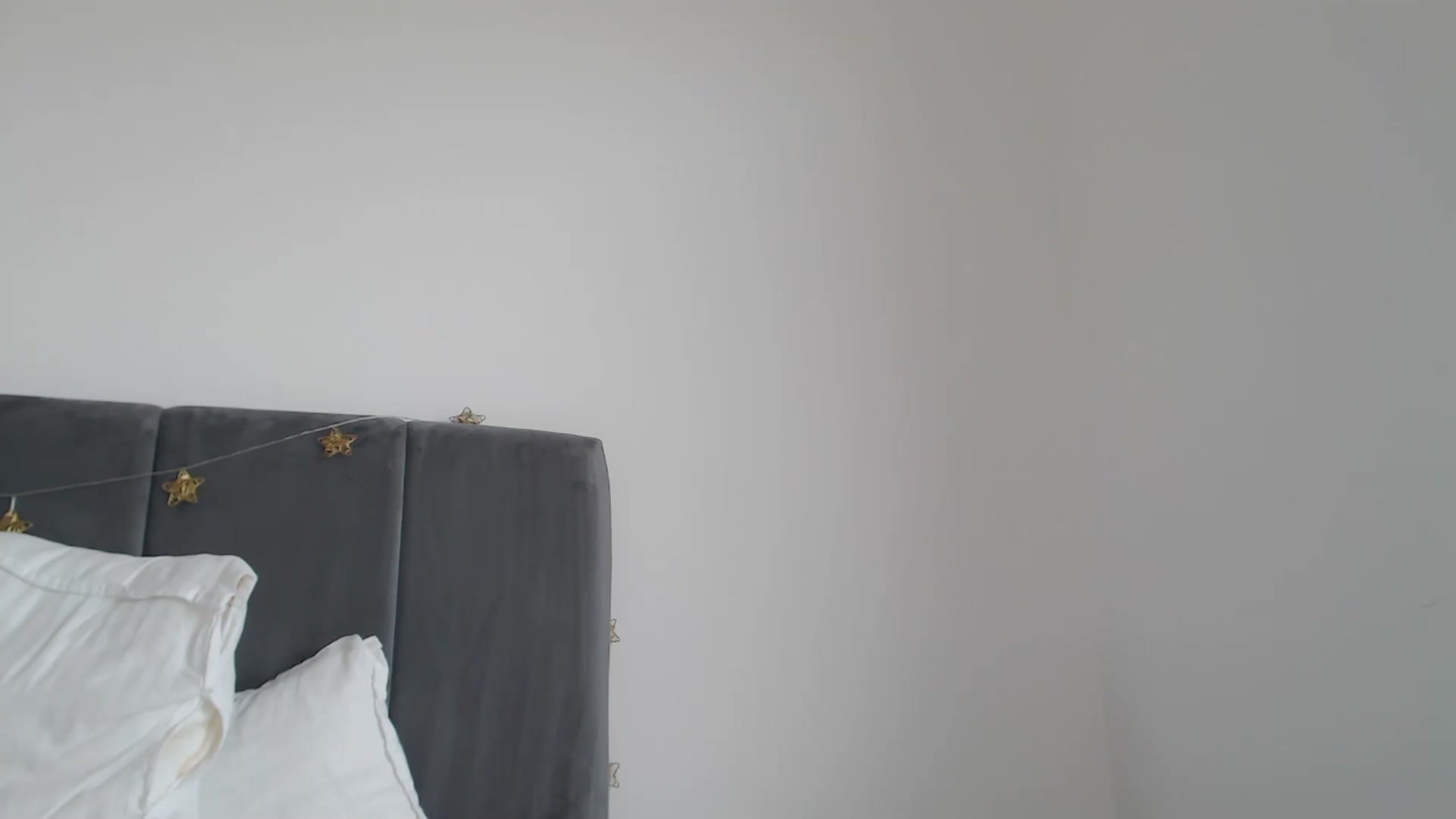 Gallery image thumbnail from Dreamloverrr's myfreecams stream on, 06/23/2024, 16:23 image 4 of 20