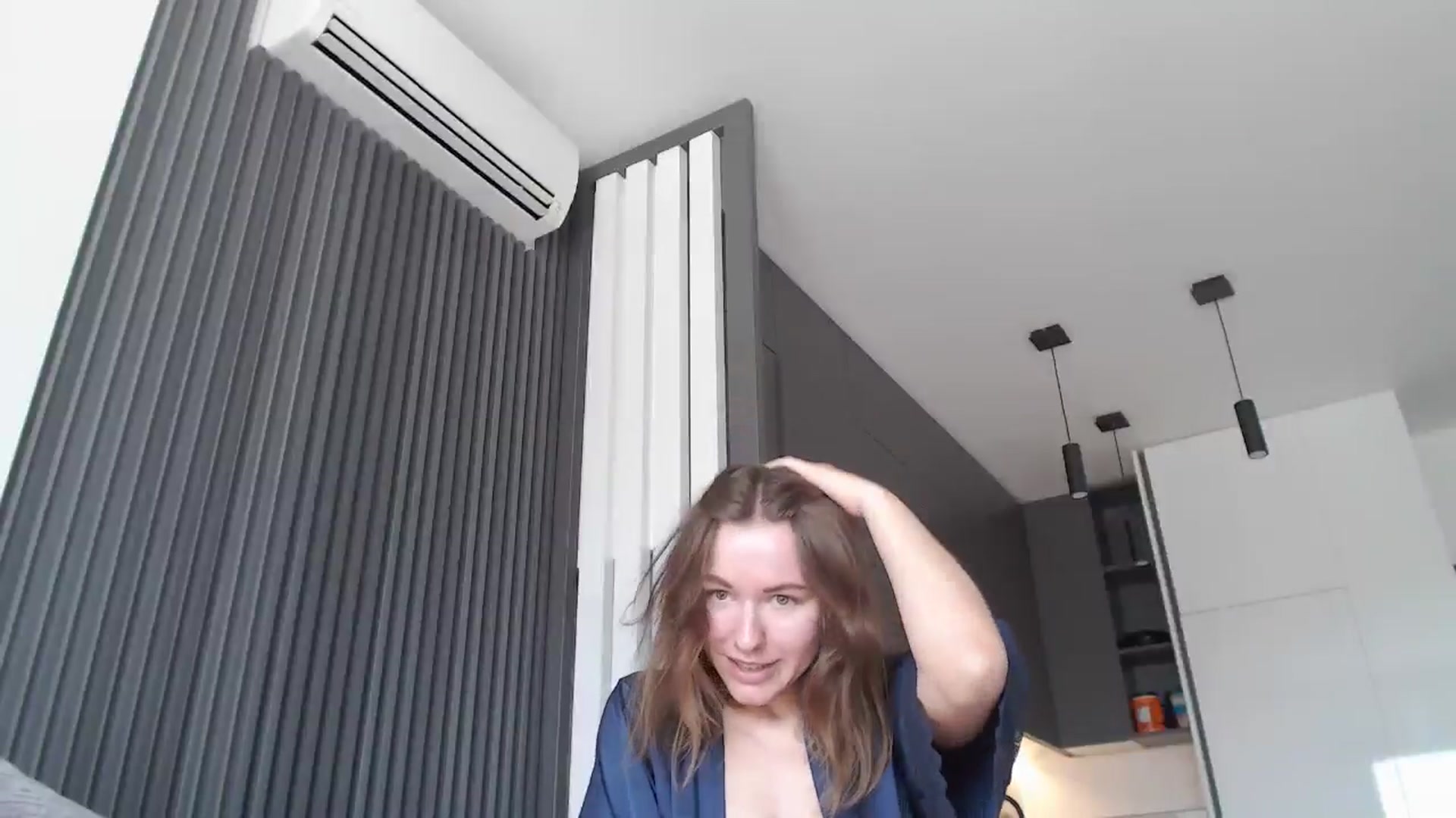 Gallery image thumbnail from Dreamloverrr's myfreecams stream on, 06/24/2024, 11:57 image 19 of 20