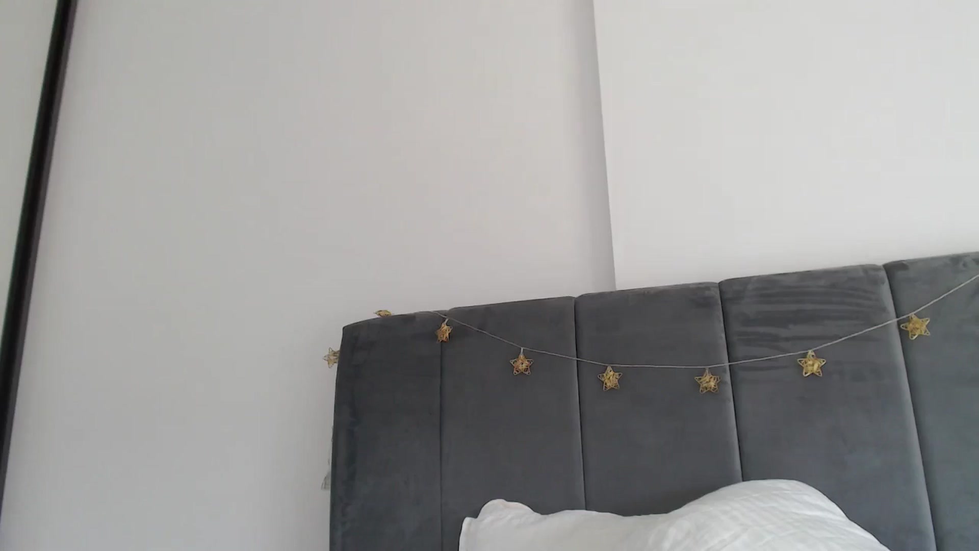 Gallery image thumbnail from Dreamloverrr's myfreecams stream on, 08/04/2024, 12:18 image 19 of 20
