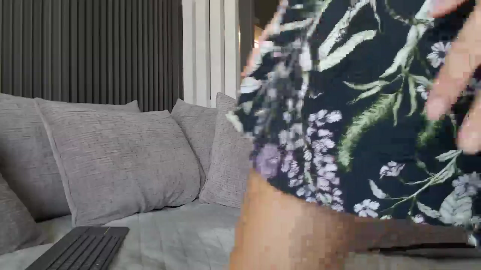 Gallery image thumbnail from Dreamloverrr's myfreecams stream on, 08/06/2024, 11:13 image 7 of 20