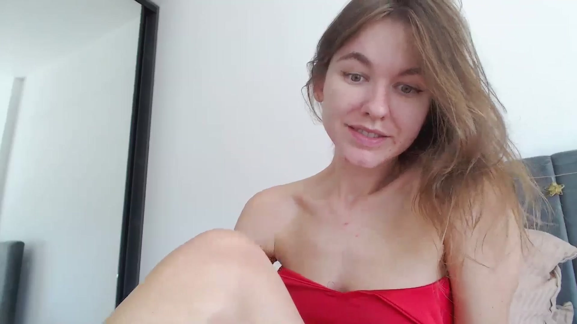 Gallery image thumbnail from Dreamloverrr's myfreecams stream on, 08/23/2024, 11:21 image 4 of 20