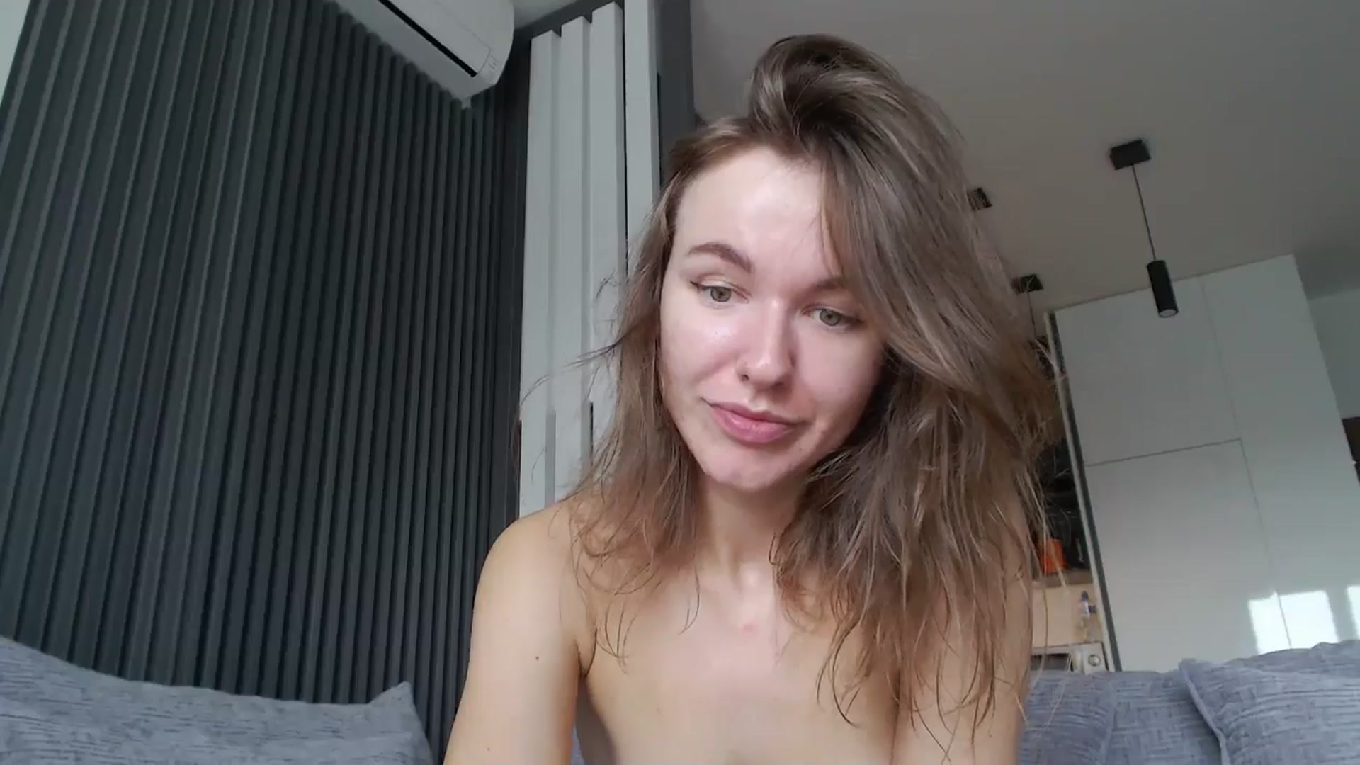 Gallery image thumbnail from Dreamloverrr's myfreecams stream on, 08/31/2024, 13:44 image 12 of 20