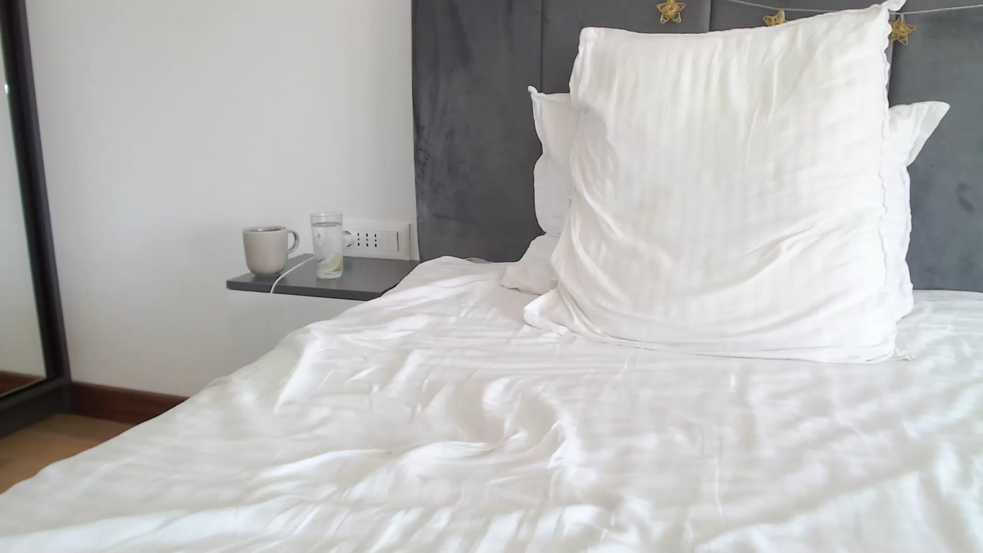 Gallery image thumbnail from Dreamloverrr's myfreecams stream on, 09/05/2024, 11:17 image 19 of 20