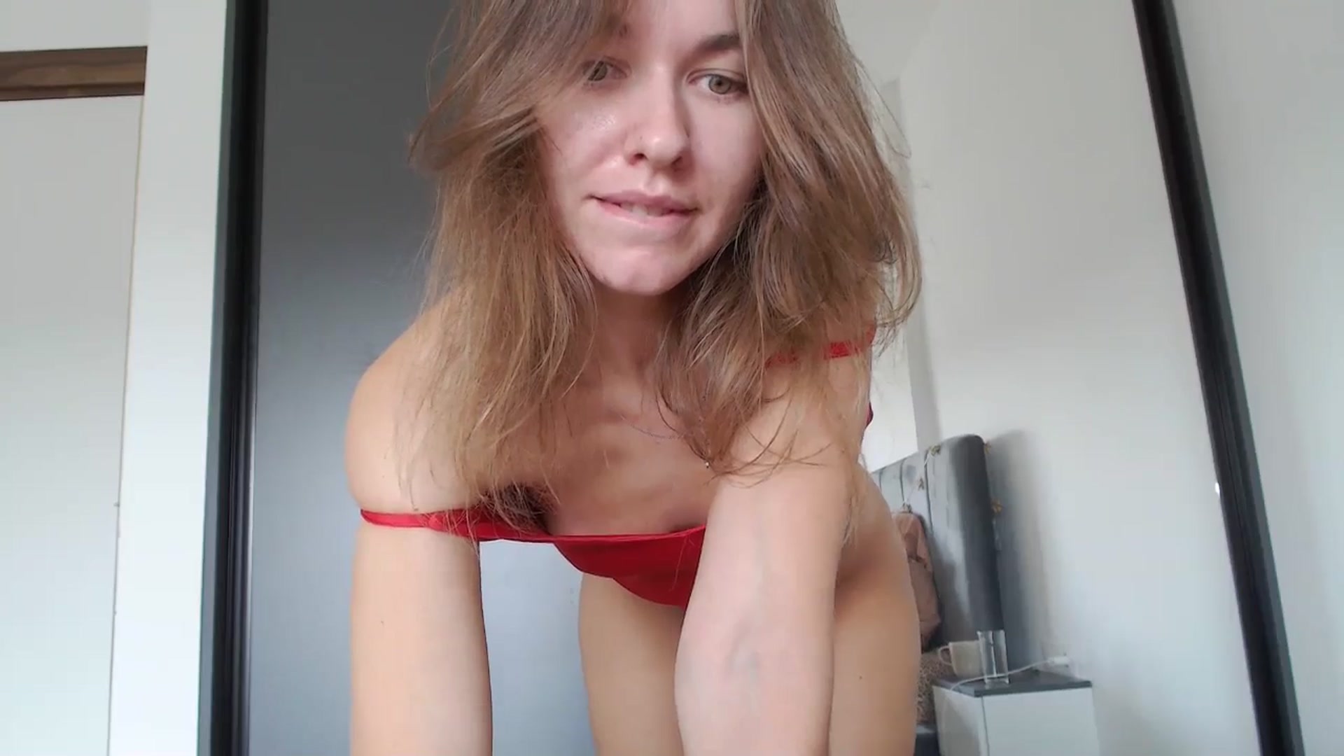 Gallery image thumbnail from Dreamloverrr's myfreecams stream on, 09/17/2024, 11:40 image 7 of 20