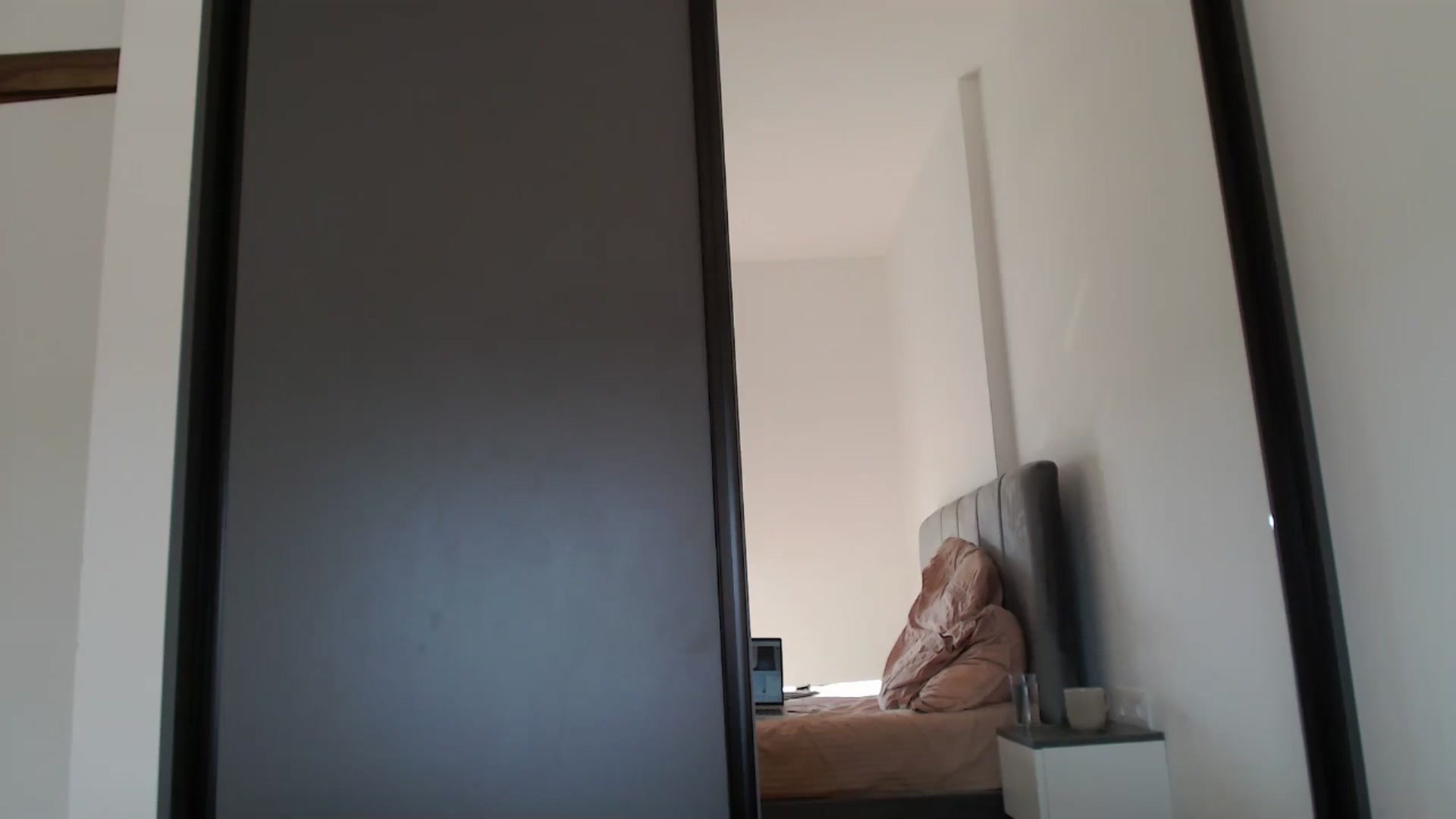 Gallery image thumbnail from Dreamloverrr's myfreecams stream on, 12/18/2024, 12:27 image 16 of 20
