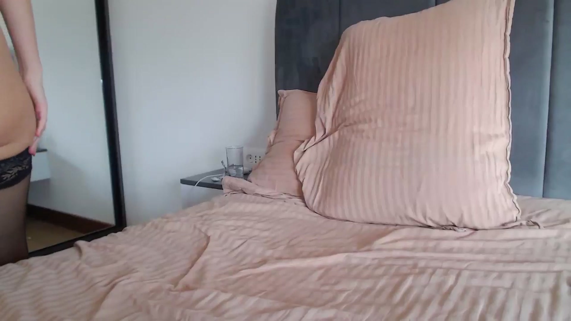 Gallery image thumbnail from Dreamloverrr's myfreecams stream on, 01/02/2025, 14:22 image 5 of 20