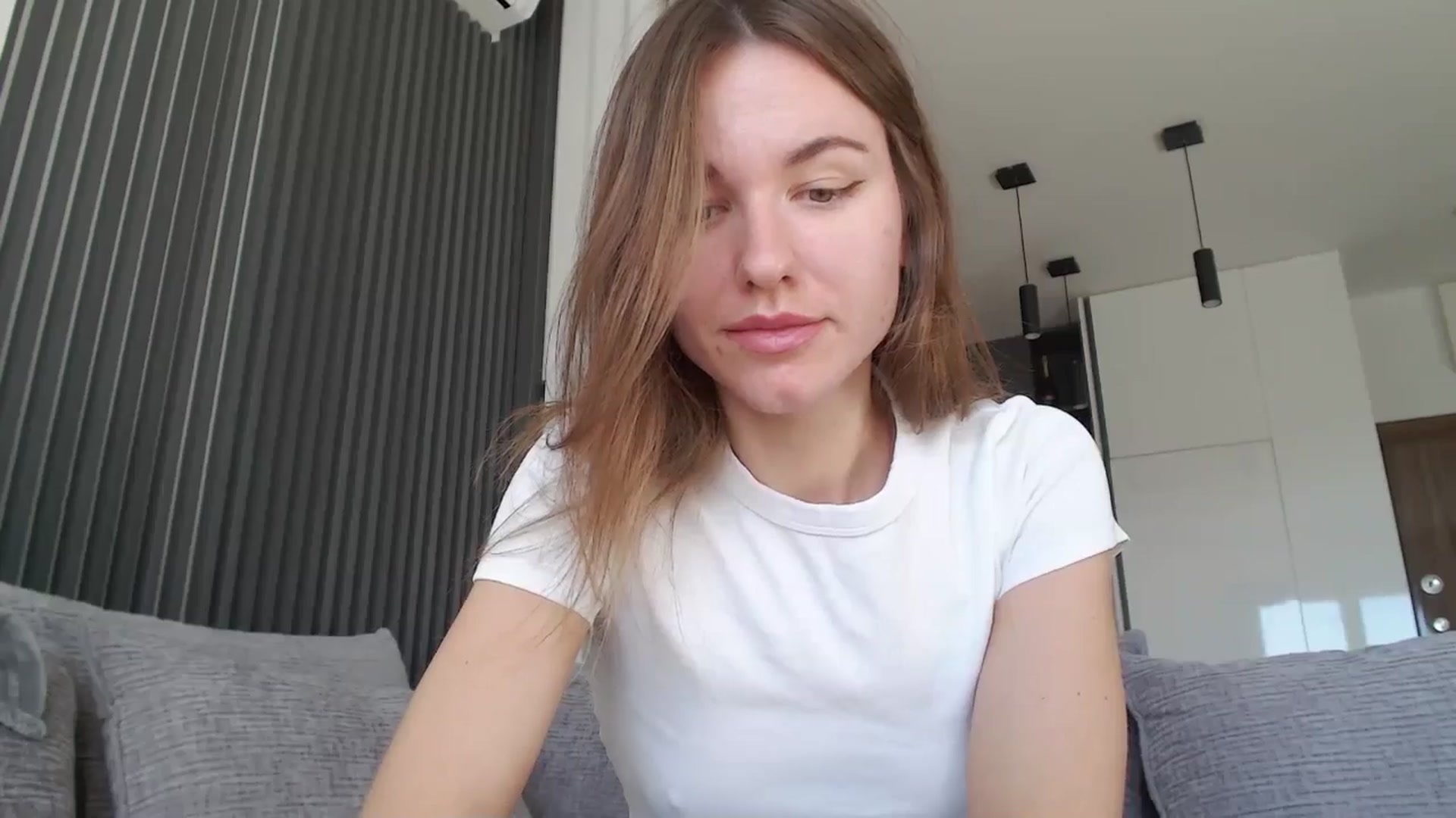 Gallery image thumbnail from Dreamloverrr's myfreecams stream on, 01/04/2025, 13:13 image 14 of 20