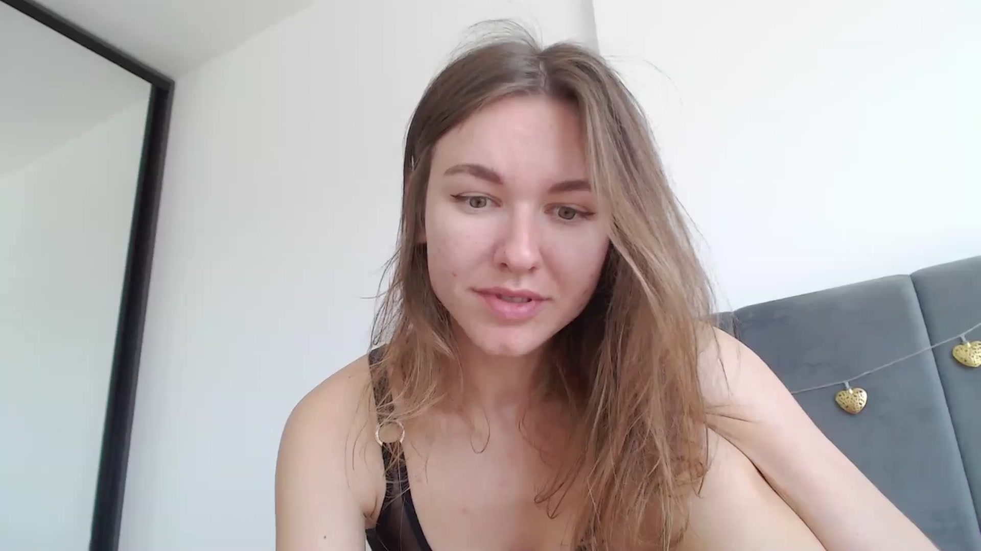 Gallery image thumbnail from Dreamloverrr's myfreecams stream on, 05/04/2025, 11:39 image 20 of 20