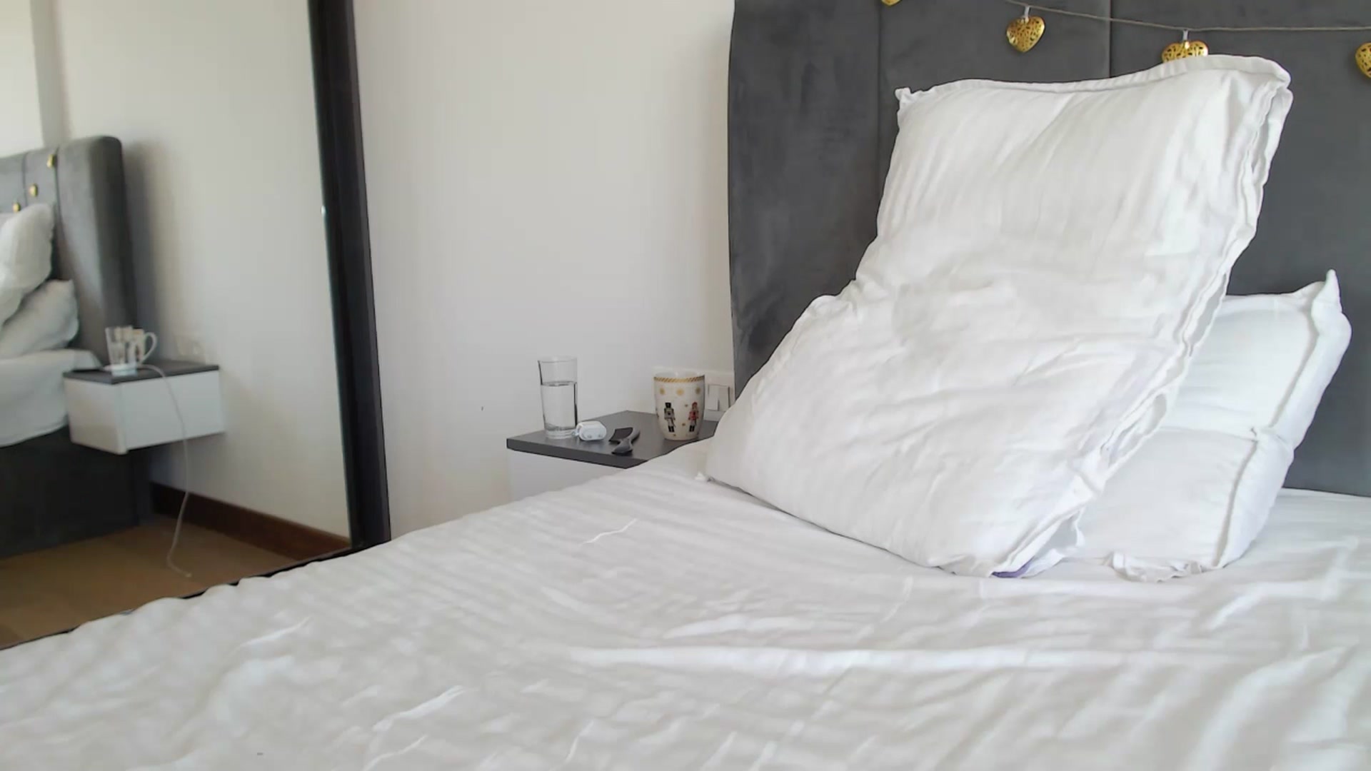 Gallery image thumbnail from Dreamloverrr's myfreecams stream on, 05/14/2025, 12:44 image 4 of 20