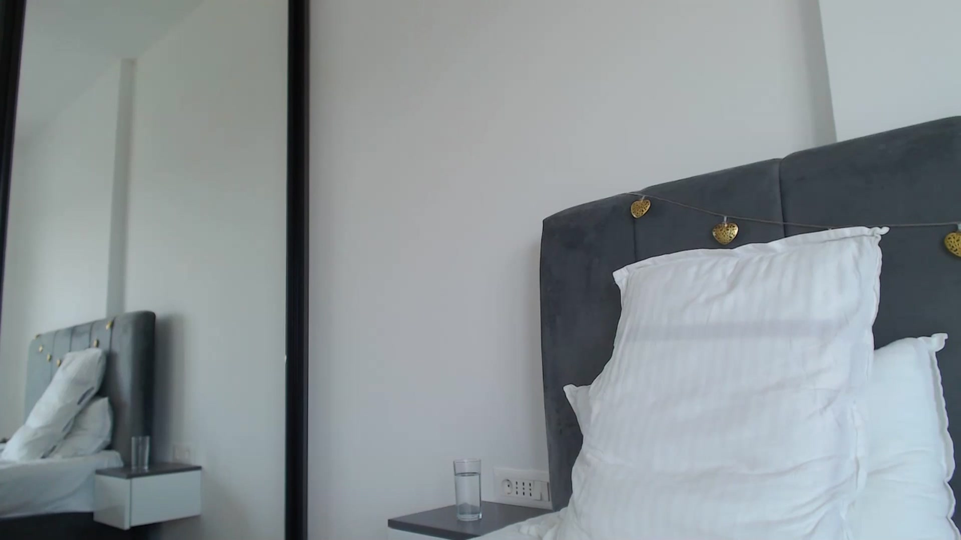 Gallery image thumbnail from Dreamloverrr's myfreecams stream on, 06/11/2025, 13:54 image 14 of 20