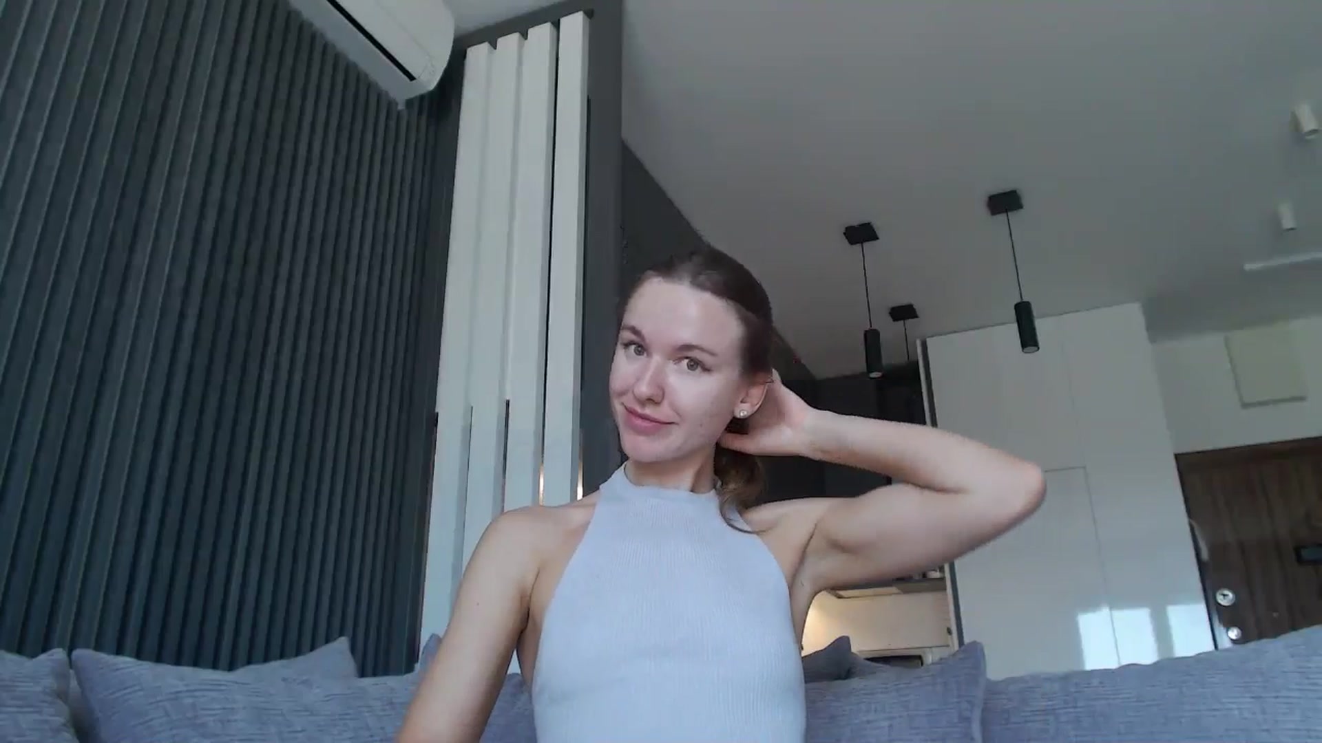 Gallery image thumbnail from Dreamloverrr's myfreecams stream on, 06/27/2025, 13:47 image 8 of 20