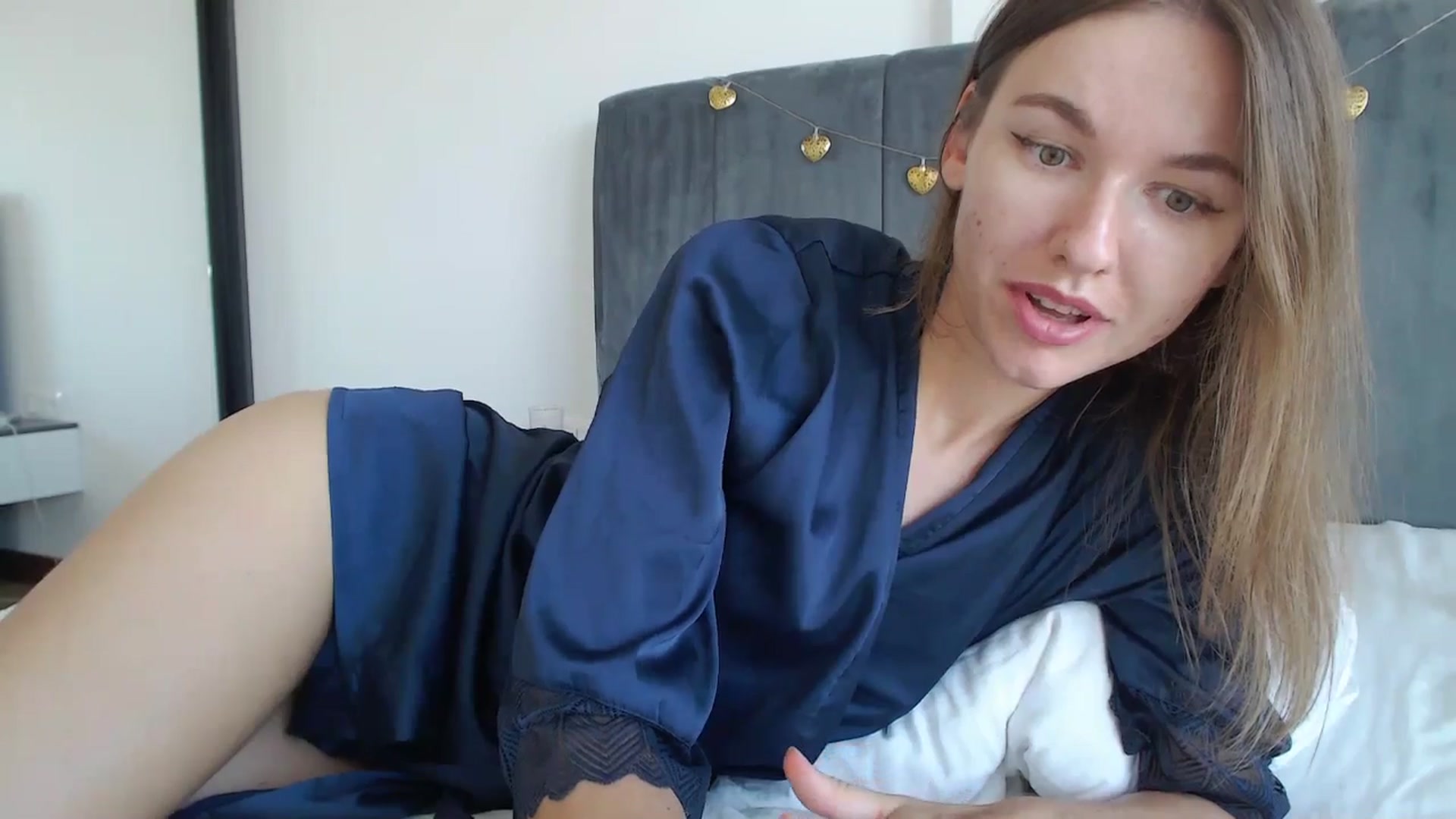 Gallery image thumbnail from Dreamloverrr's myfreecams stream on, 06/29/2025, 16:17 image 7 of 20