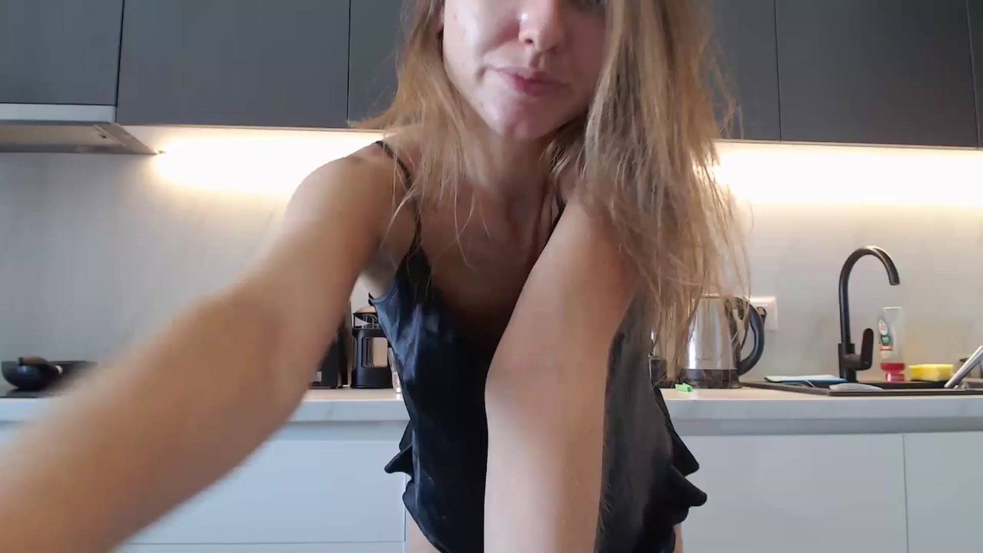 Gallery image thumbnail from DreamyK's myfreecams stream on, 08/09/2025, 12:07 image 4 of 20
